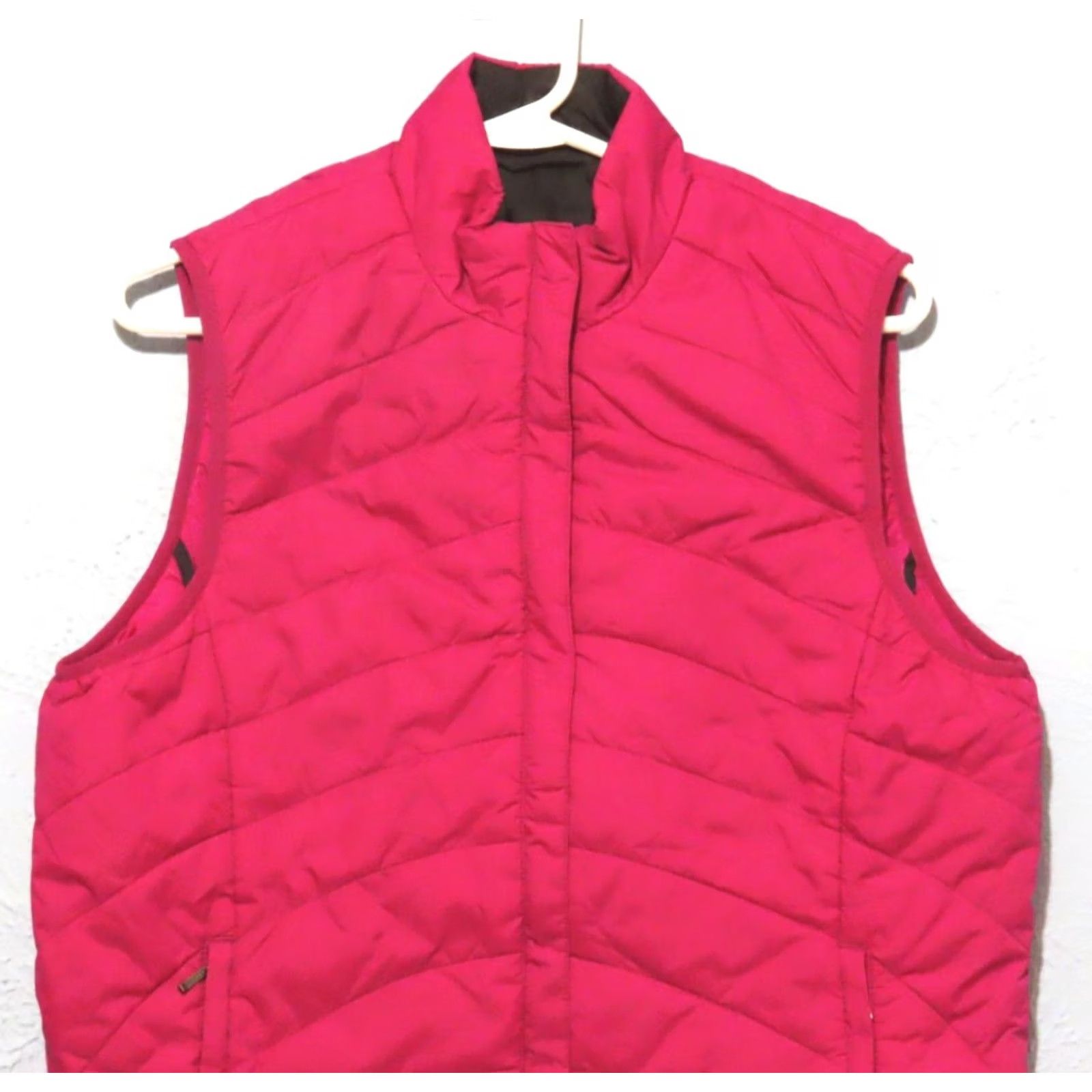 Lands' End VINTAGE Lands' End Thin Full Zip Puffer Vest Women's M Raspberry Pink Quilted Insulated Pockets Fall Winter Size M / US 6-8 / IT 42-44 - 3 Thumbnail