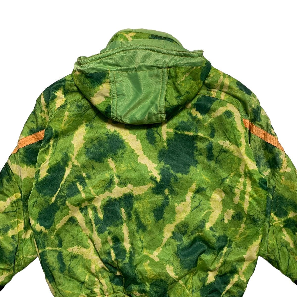 Descente Descente Green Camo Ski Jacket Size US L / EU 52-54 / 3 - 10 Thumbnail