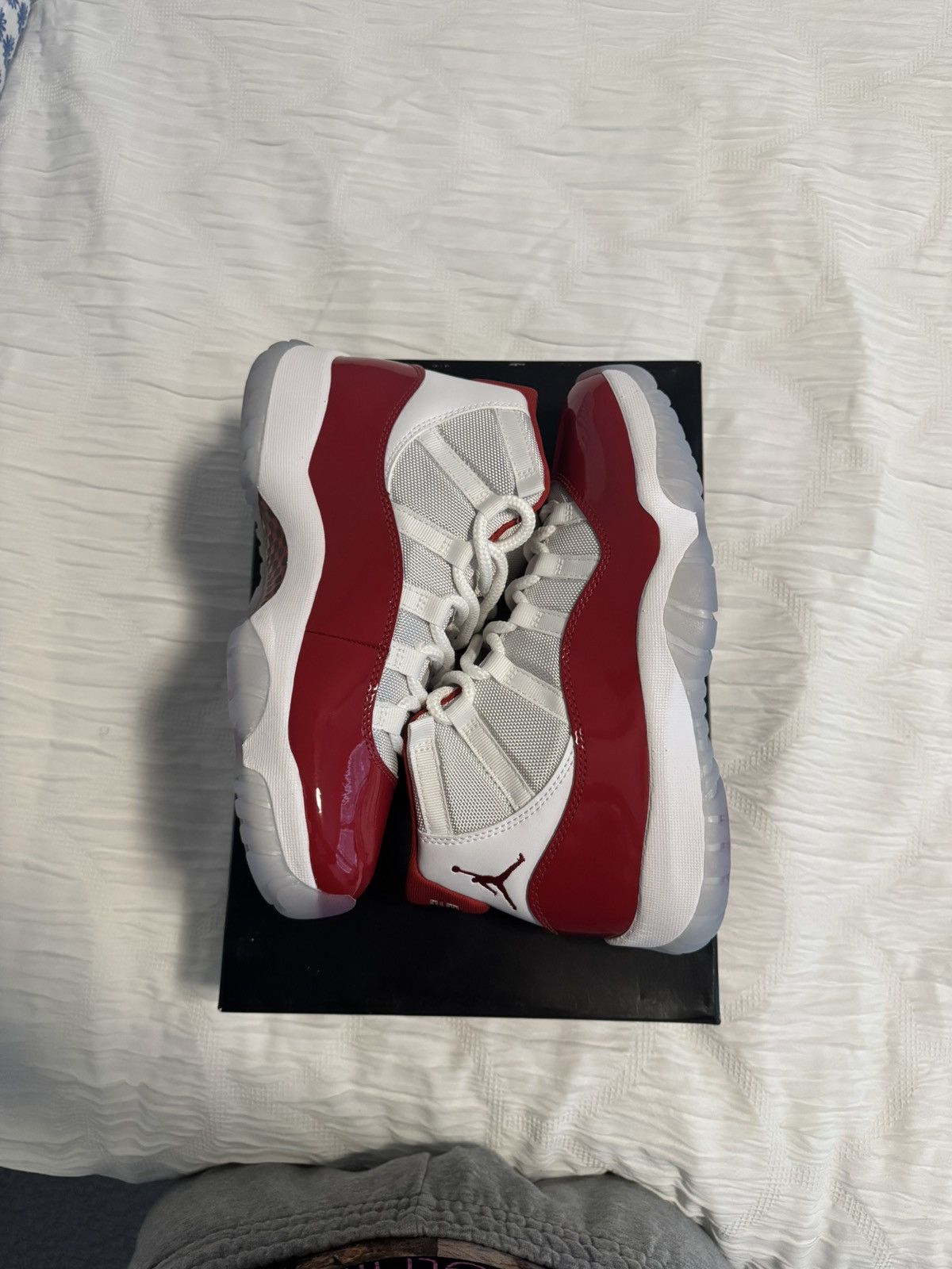 Jordan Brand Jordan 11 “Cherry” Size US 7.5 / EU 40-41 - 8 Thumbnail