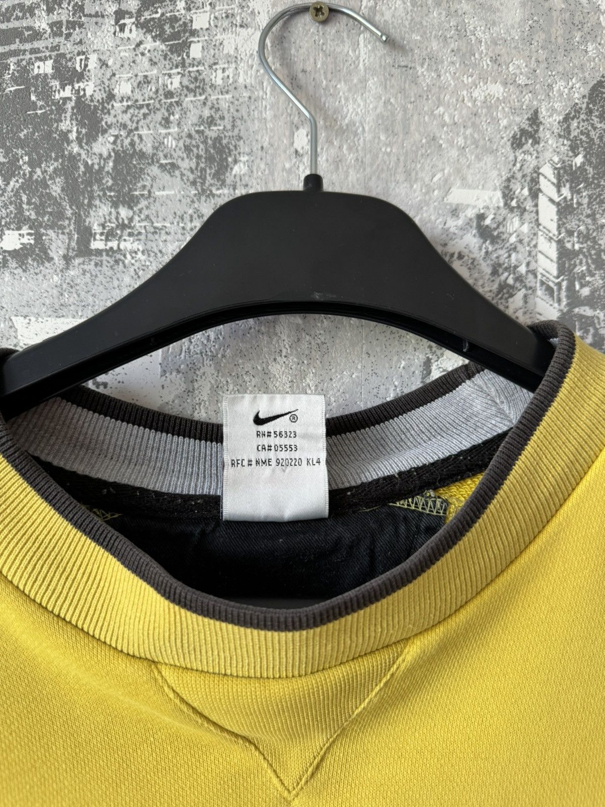 Vintage Nike Vintage Crewneck Size US M / EU 48-50 / 2 - 6 Thumbnail