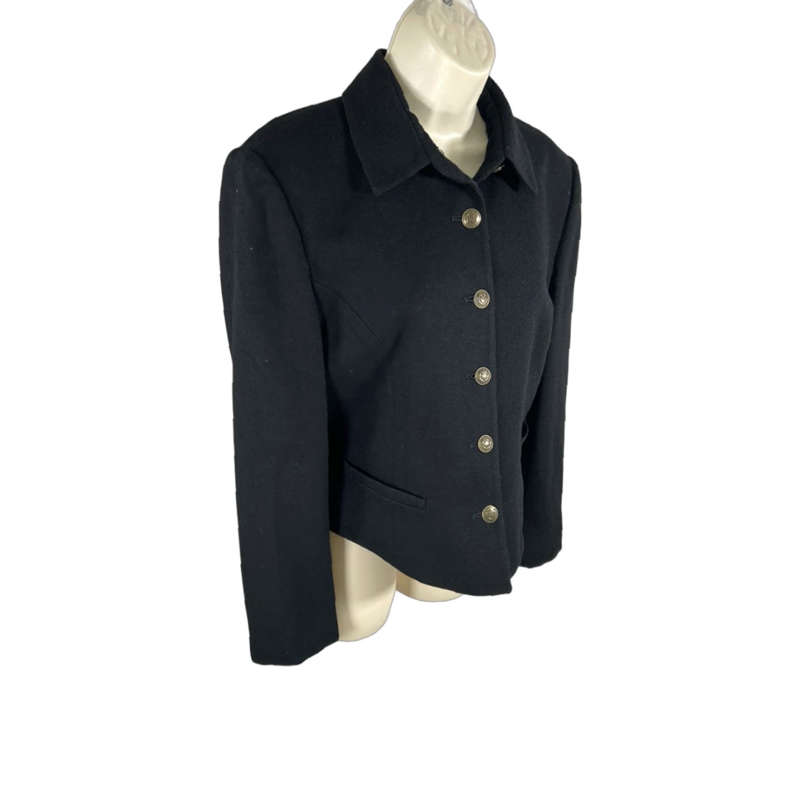 Jones New York VINTAGE Jones New York Blazer Women’s 6 Black 100% Wool Cropped Double-Breasted Six-Button Front Button Single-Button Sleeve Wool Jacket Size M / US 6-8 / IT 42-44 - 1 Thumbnail
