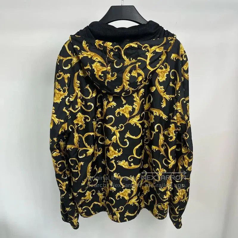 Versace Versace Black and Gold Men's Outerwear . Size US L / EU 52-54 / 3 - 2 Thumbnail