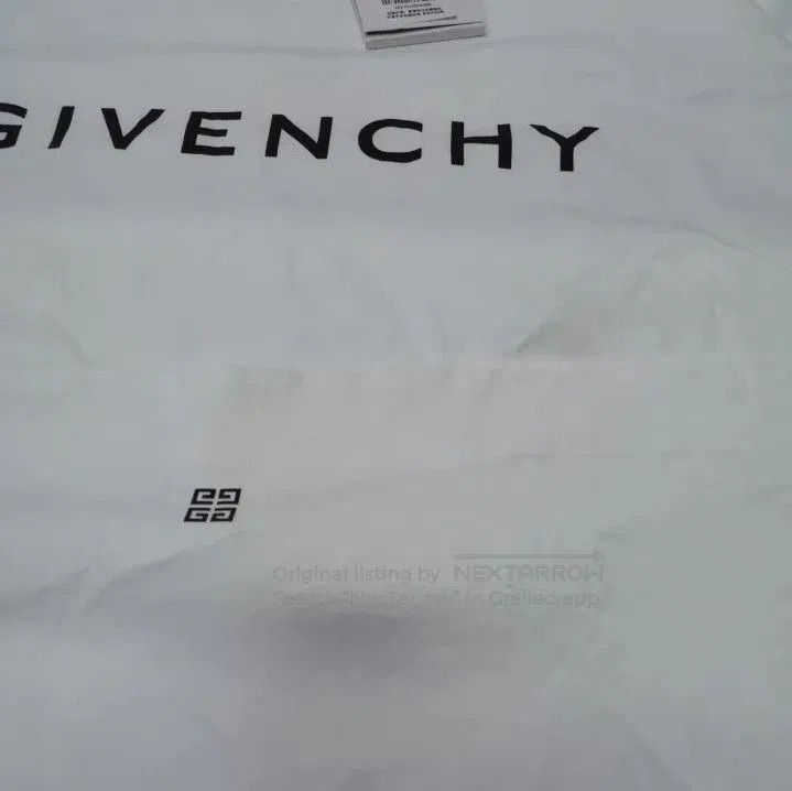 Givenchy Givenchy FW22 Logo Print Short Sleeve T-Shirt. Size US XXL / EU 58 / 5 - 5 Thumbnail
