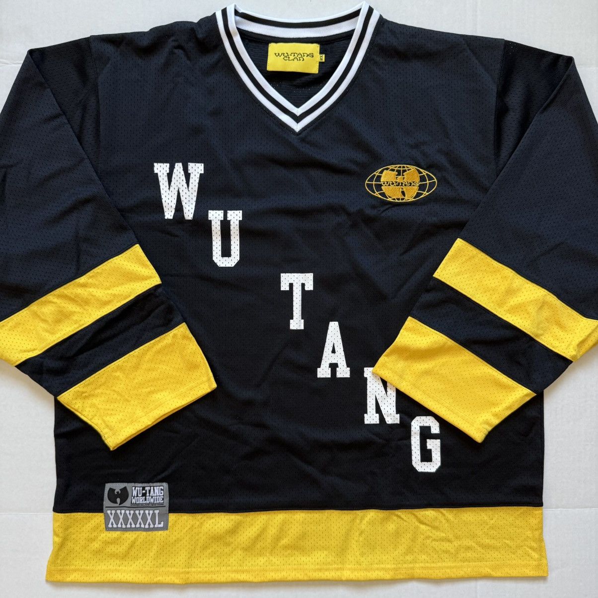 Wu-Tang Clan 🔴Wu-Tang Hockey Jersey Size 2XL Rare WuTang Clan Rza Gza Size US XXL / EU 58 / 5 - 1 Thumbnail