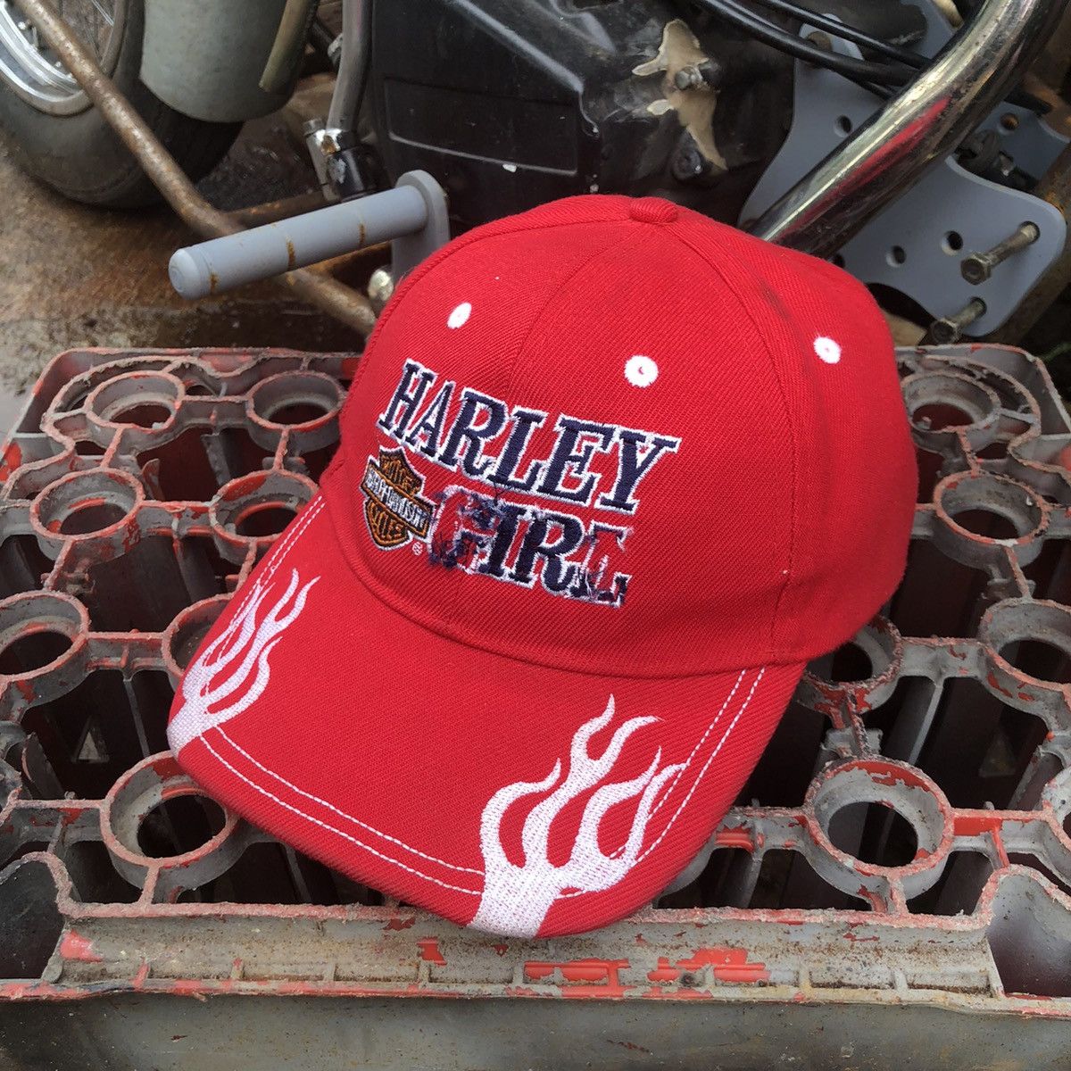 Vintage 🔥RARE🔥 Vintage Harley Davidson Girl Spell Out Flame Hat Size ONE SIZE - 4 Thumbnail