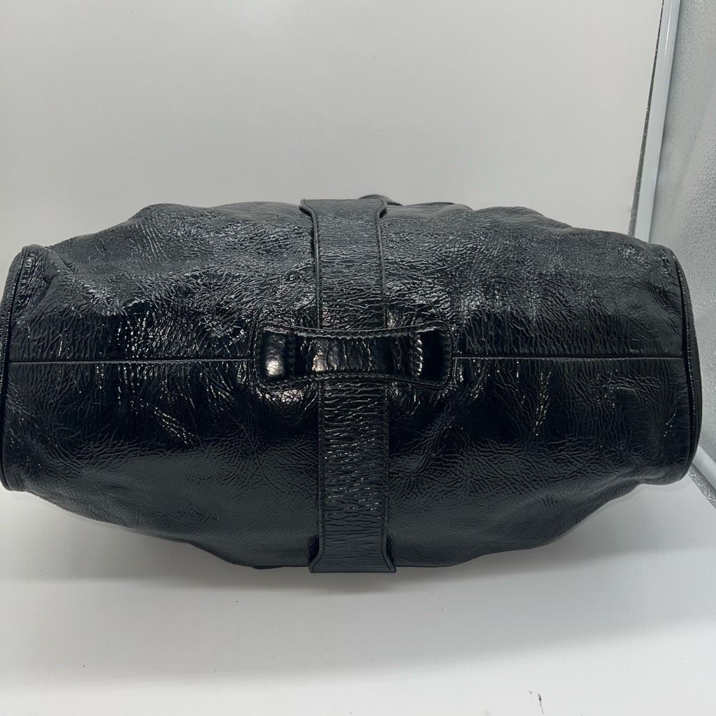 Jimmy Choo JIMMY CHOO RAMONA BLACK PATENT LEATHER CRINKLE SHOPPING HAND Size ONE SIZE - 8 Thumbnail