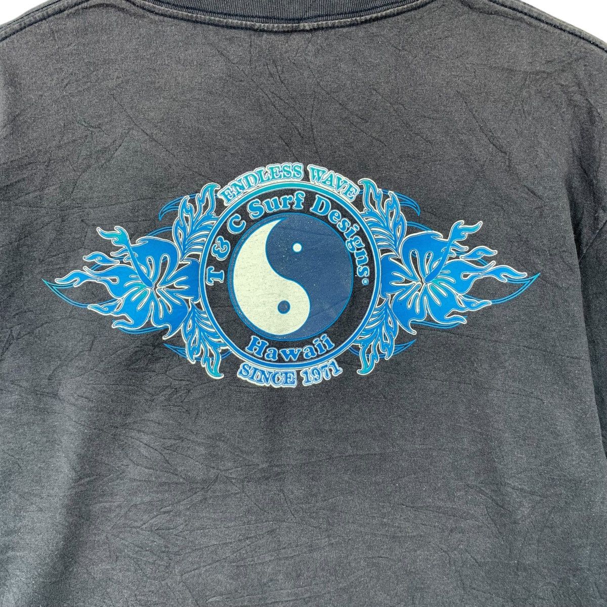 Vintage Vintage T&C TOWN COUNTRY SURF Flame Natural Faded Tee Shirt Size US L / EU 52-54 / 3 - 7 Thumbnail