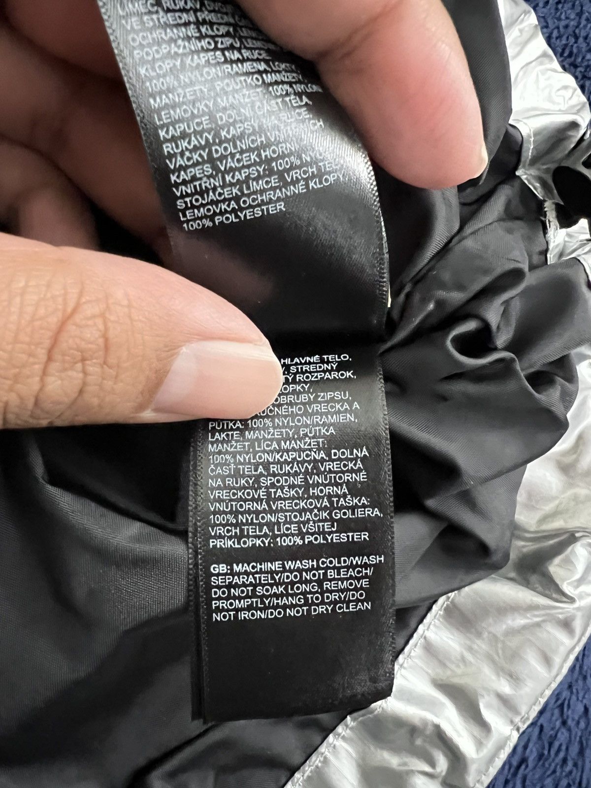 Supreme × The North Face Supreme x TNF Size US M / EU 48-50 / 2 - 7 Thumbnail