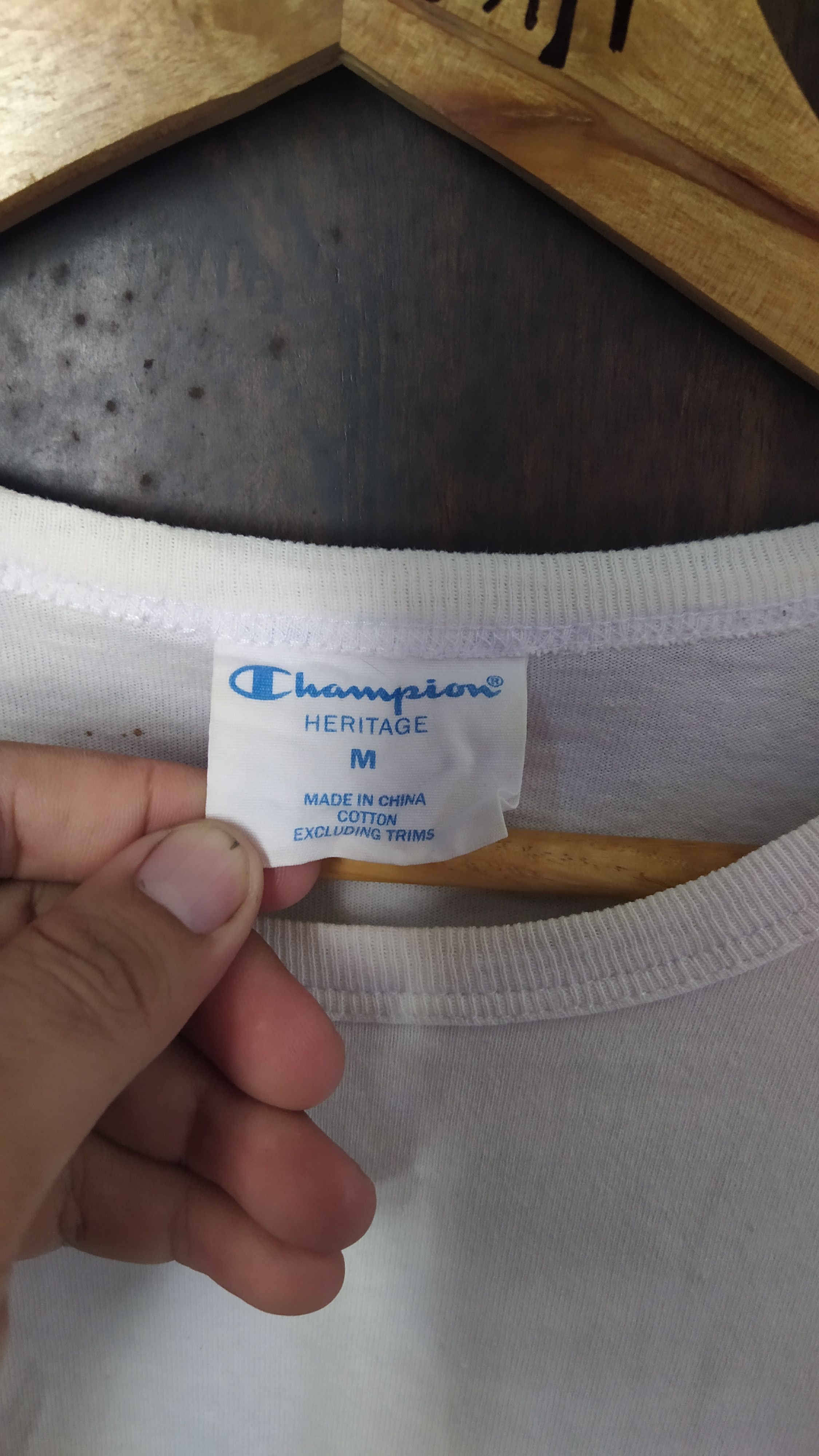 Vintage Vintage Champion white simple plain small Logo Size US M / EU 48-50 / 2 - 3 Thumbnail