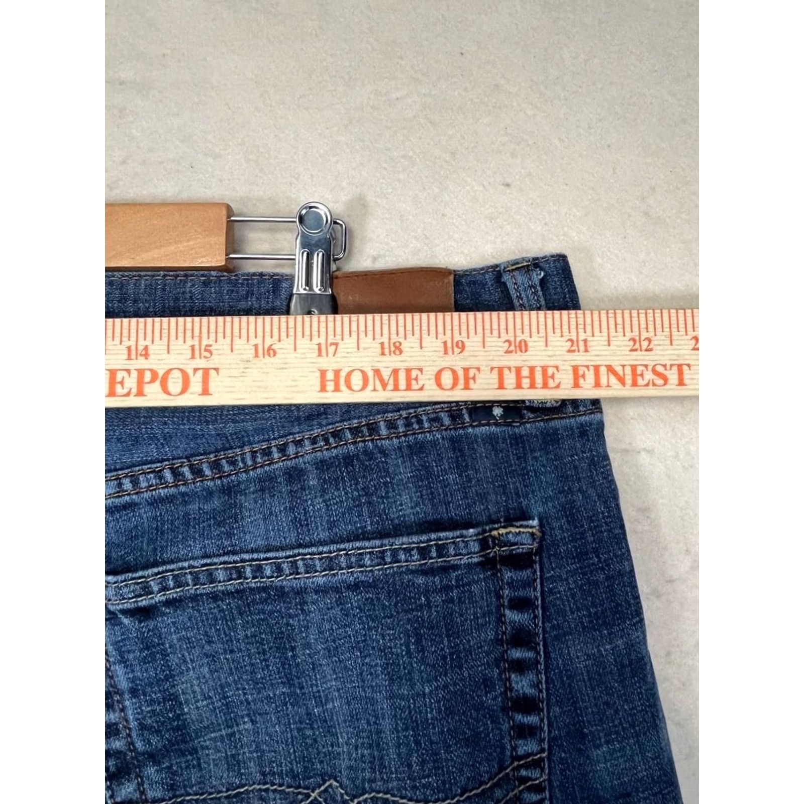 Lucky Brand Lucky Brand 221 Jeans Mens Straight Athletic Fit 40x32 Denim Blue Cotton Spandex See Pic Size US 40 / EU 56 - 4 Thumbnail