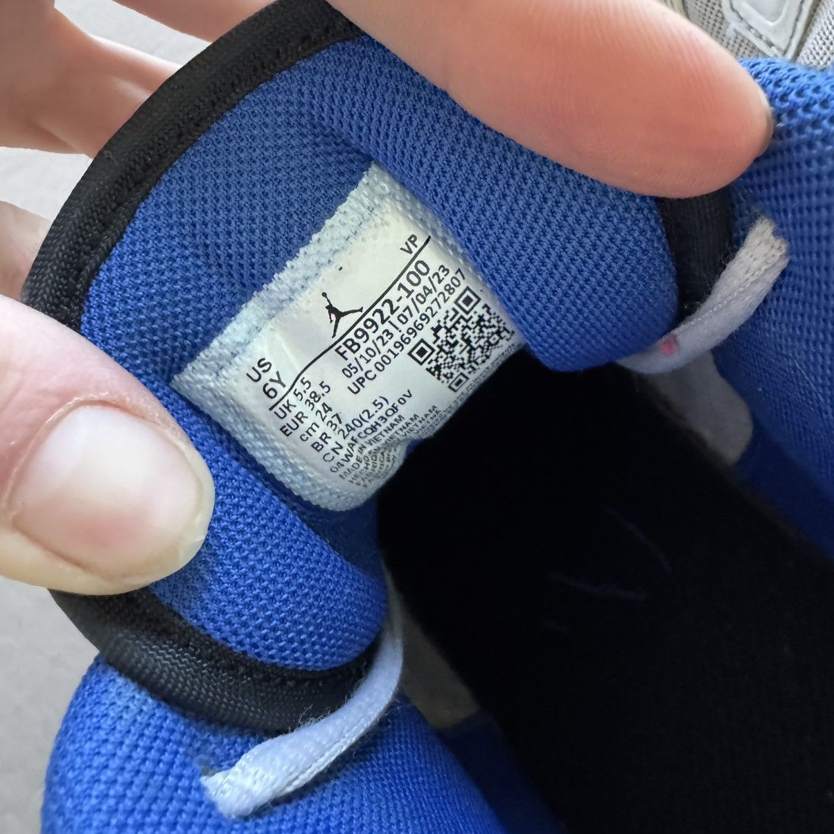 Jordan Brand Air Jordan Stay Loyal 3 Sneakers Size US 6 / EU 39 - 8 Thumbnail