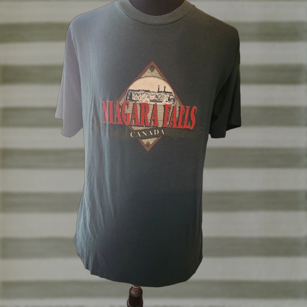 Vintage VINTAGE 80s Niagara Falls Dark Green Single Stitch T-Shirt Size L Men Graphic Print Short Sleeve Crew Neck 1980s Souvenir Shirt Size US L / EU 52-54 / 3 - 1 Thumbnail