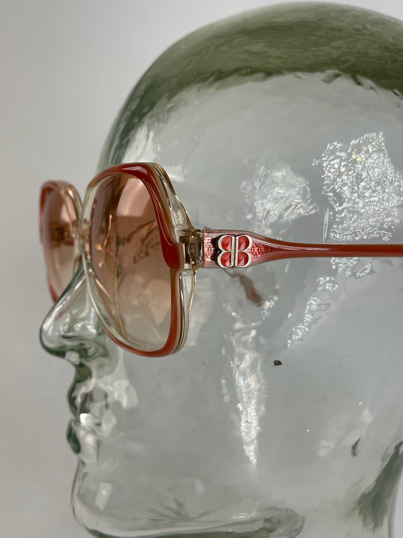 Balenciaga Vintage Overd Sunglasses Red Size ONE SIZE - 1 Thumbnail