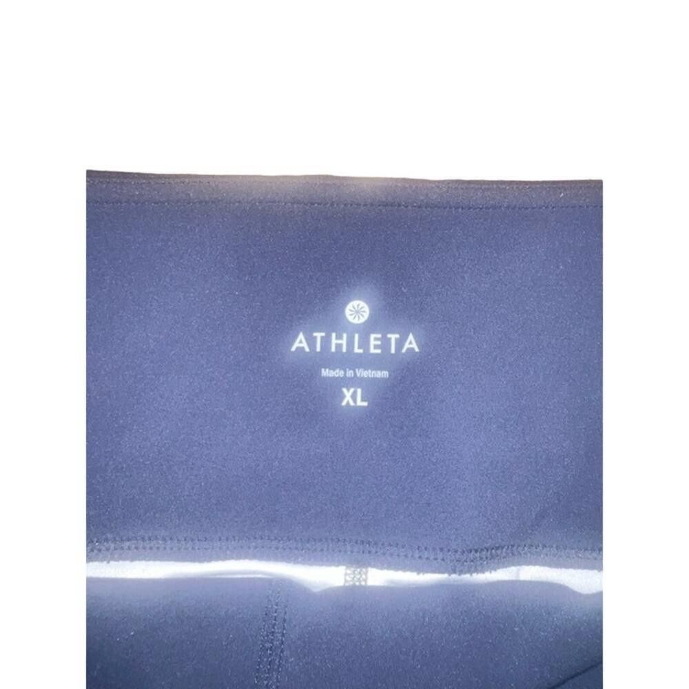 Designer Athleta Distortion apri-Legging Navy Blue White Size X-Large Size 40" / US 18 - 2 Thumbnail