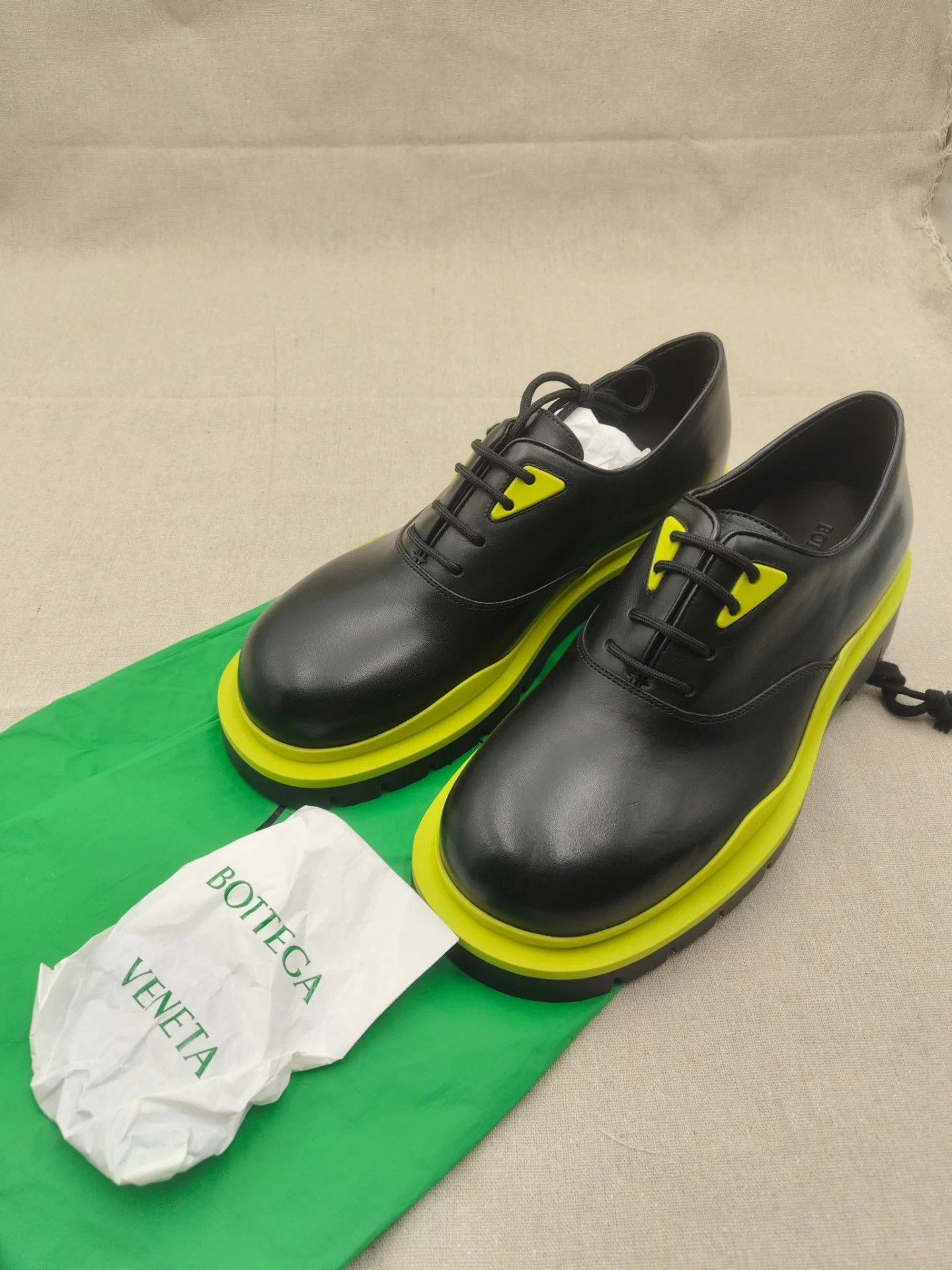 Bvlgari Bottega Veneta Tire Platform Leather Loafer 40 Size US 7 / EU 40 - 1 Thumbnail