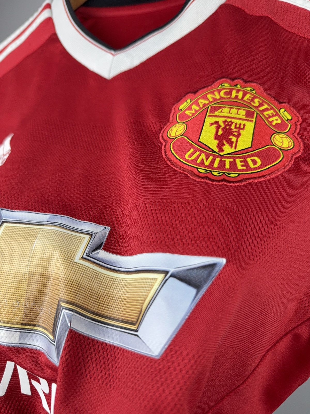 Adidas 2015 Manchester United Adidas Home Jersey ClimaCool Size US M / EU 48-50 / 2 - 14 Thumbnail