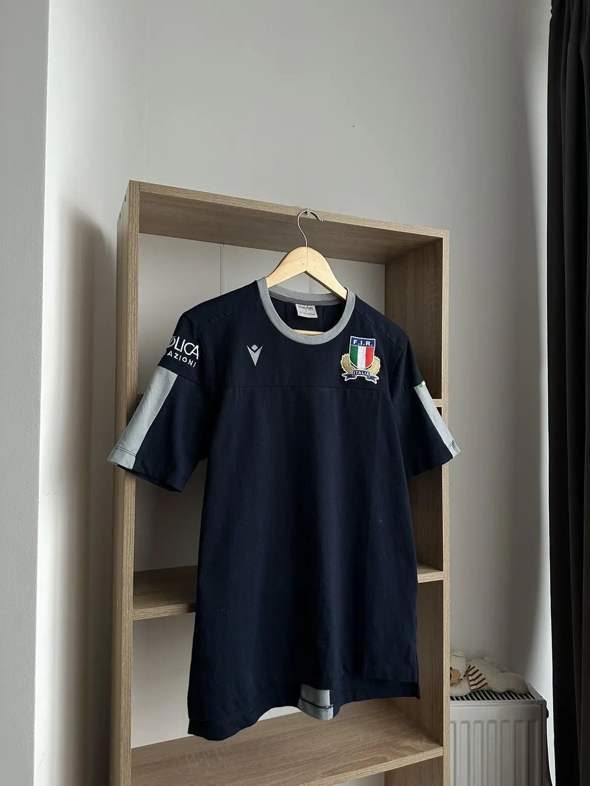 Vintage Vintage T-Shirt Italia Rugby Cotone Ufficiale Player Fir Size US L / EU 52-54 / 3 - 2 Thumbnail
