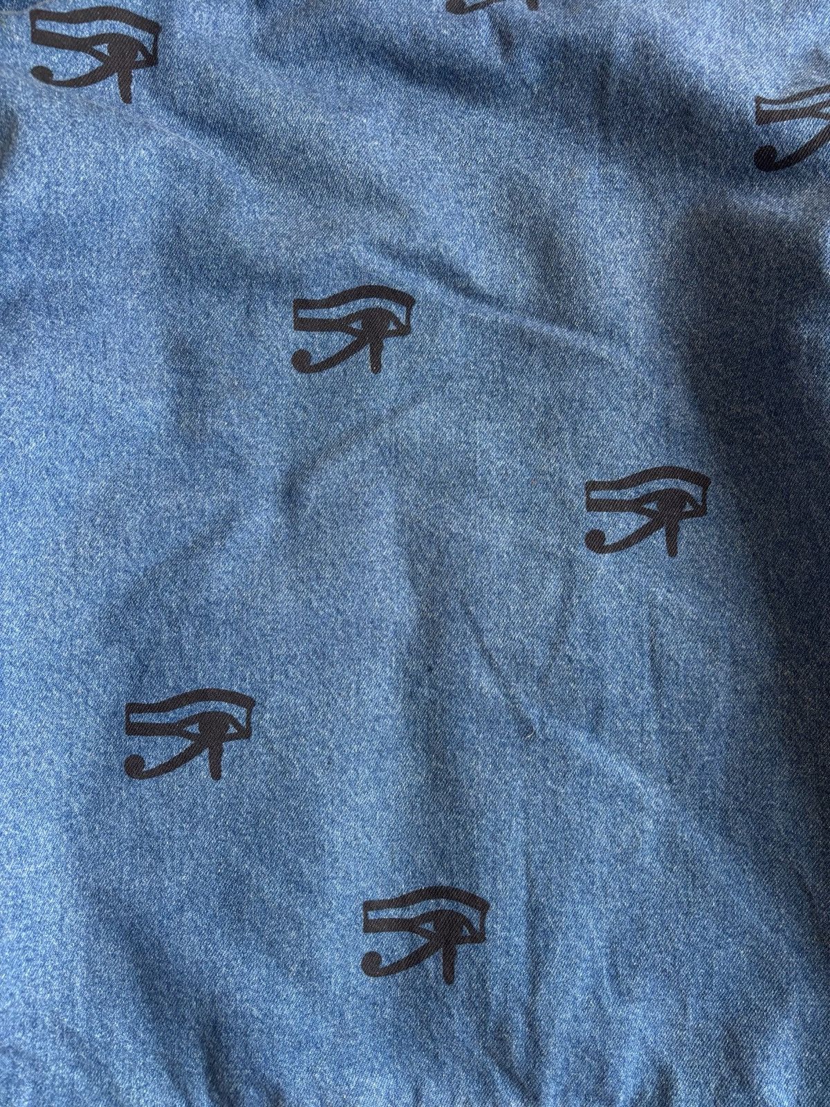 Supreme SUPREME FW13 EYE OF HORUS DENIM JACKET Size US M / EU 48-50 / 2 - 7 Thumbnail