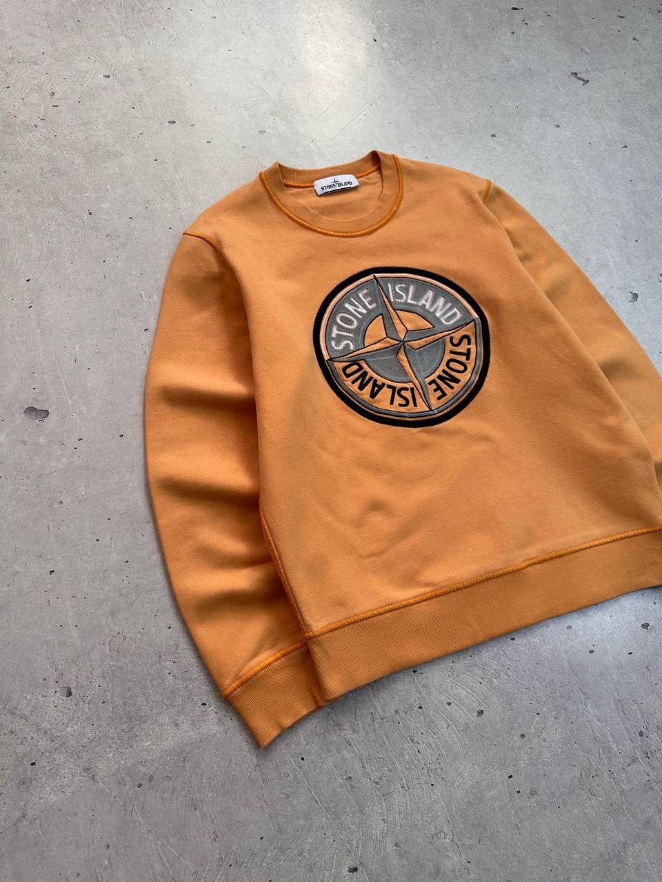 Stone Island Stone Island Compass Logo Sweatshirt Orange Crewneck Size M Size US M / EU 48-50 / 2 - 3 Thumbnail