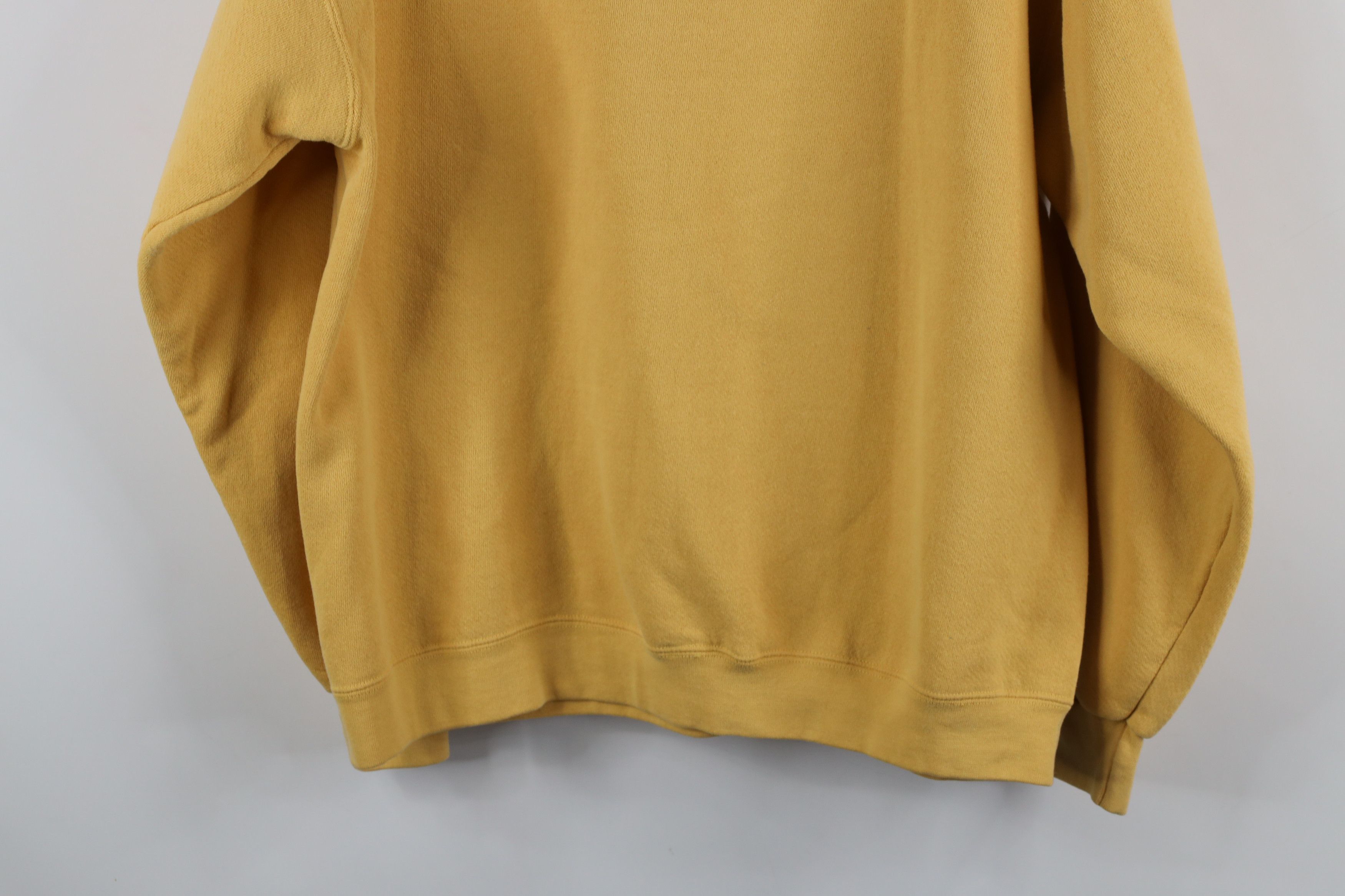 Vintage Vintage 90s Streetwear Up North Michigan Bear Sweatshirt USA Size US L / EU 52-54 / 3 - 13 Thumbnail