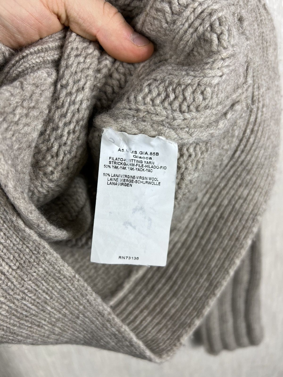 Max Mara S Max Mara wool yak knitted cardigan sweater button up Size S / US 4 / IT 40 - 15 Thumbnail