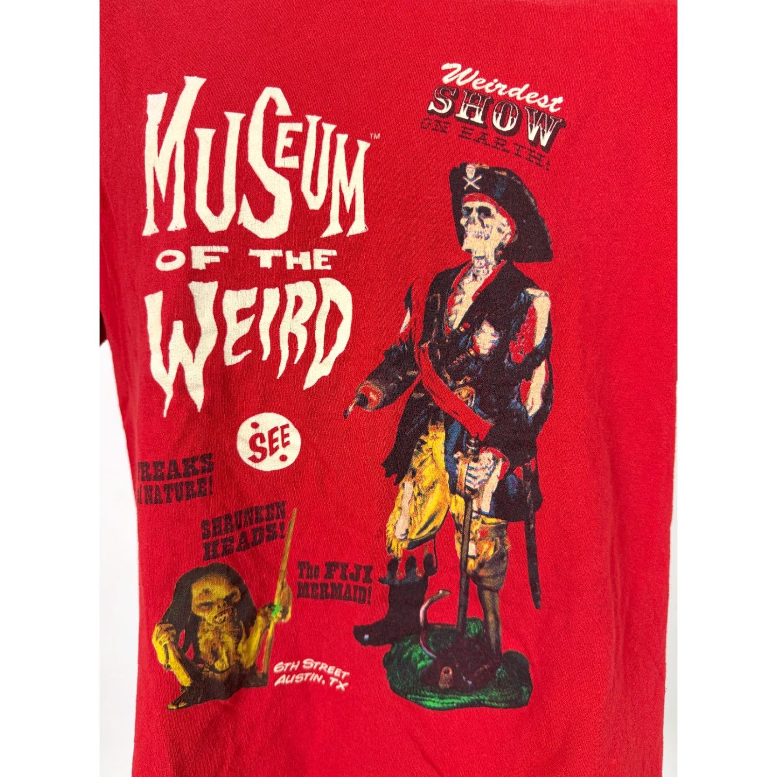 Gildan Museum of the Weird Shirt Large 6th Street Austin Texas Freaks Mermaid Pirate Size US L / EU 52-54 / 3 - 7 Thumbnail