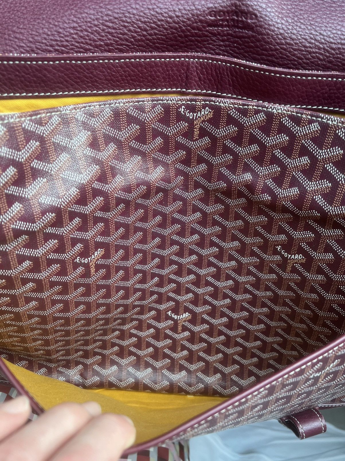 Goyard Goyard 2012 Burgundy Grand Bleu GM Messenger Bag Size ONE SIZE - 3 Thumbnail