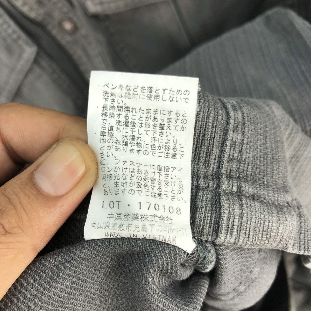 Japanese Brand Vintage 00’s Hop-Scot Faded Denim Work Shirt Size US M / EU 48-50 / 2 - 20 Thumbnail