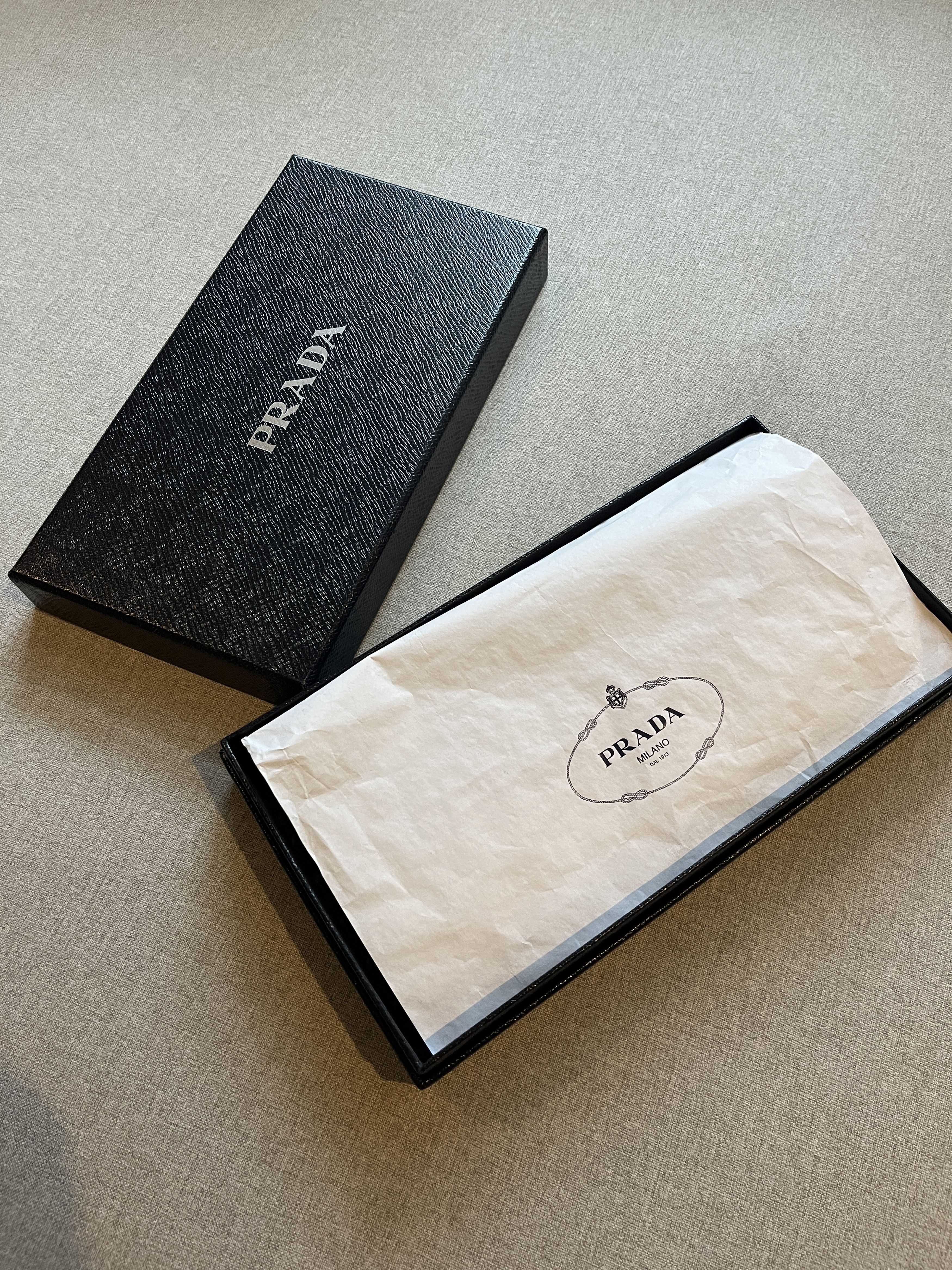 Prada Prada Saffiano leather Long Wallet Size ONE SIZE - 2 Thumbnail