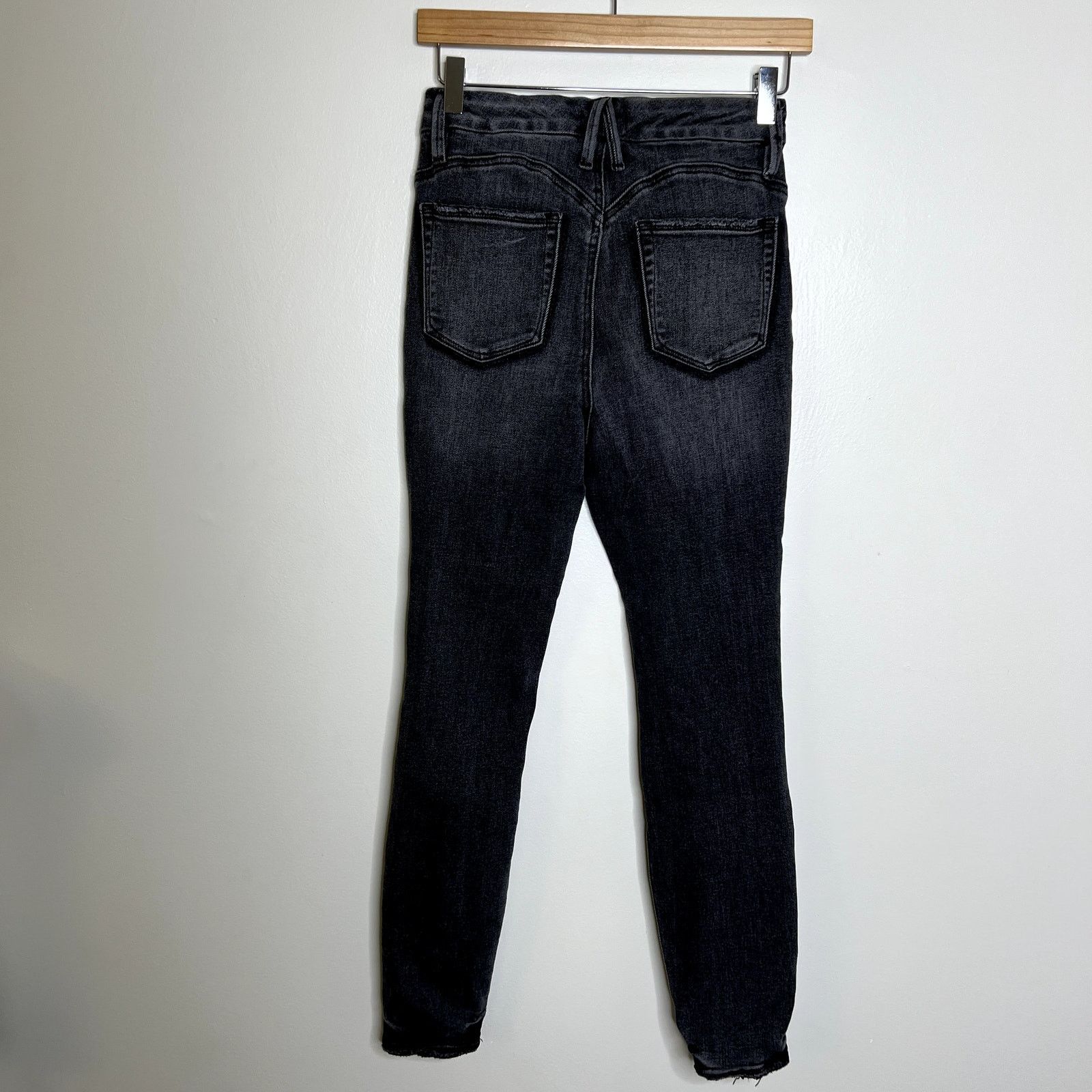 Good American Good American Good Legs High Rise Jeans Size 27" / US 4 / IT 40 - 4 Thumbnail