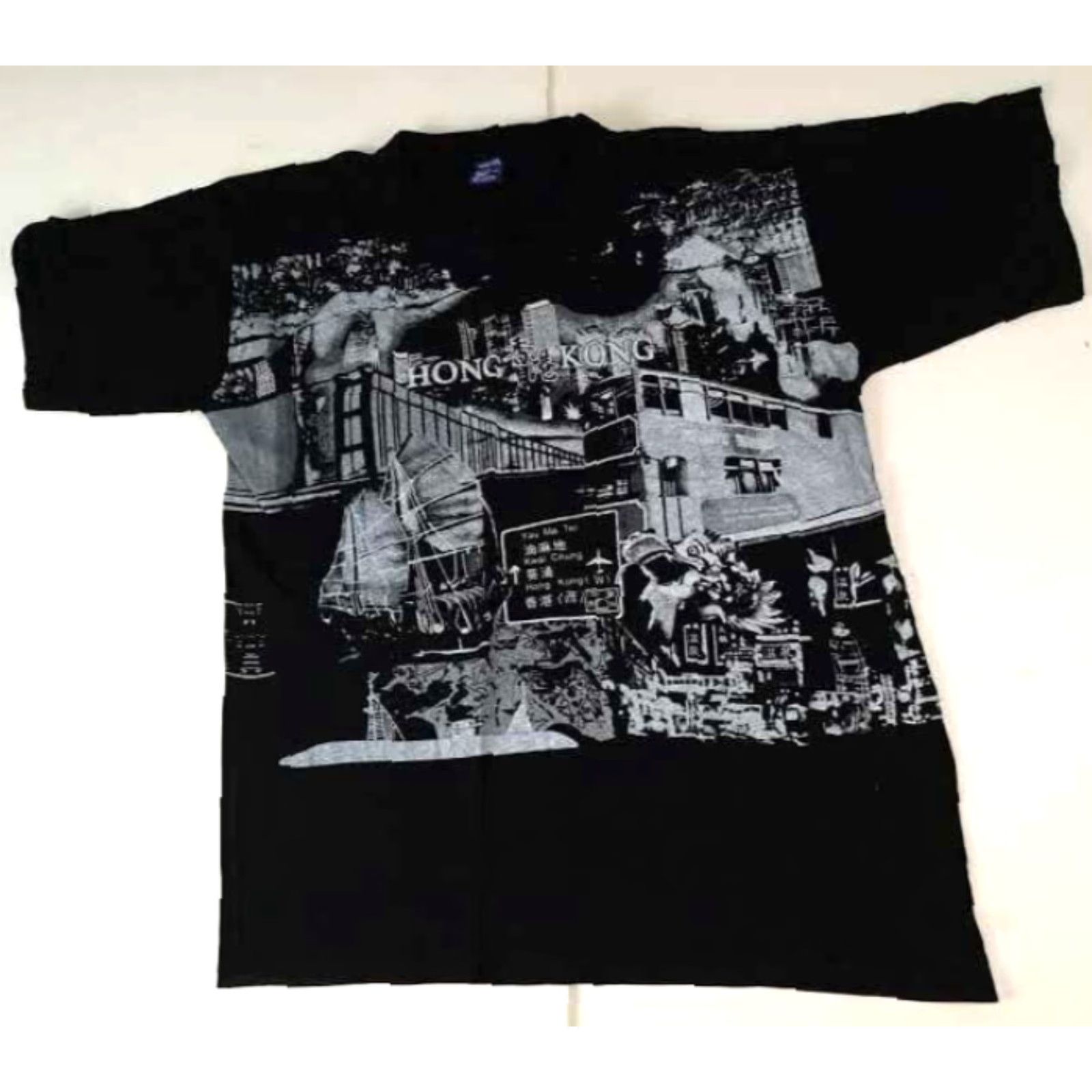 Vintage VINTAGE Hong kong T-Shirt Black XL Unisex Adults Short Sleeve 26in Long 24in Pit to Pit XX L (XXL) Size US XL / EU 56 / 4 - 2 Thumbnail