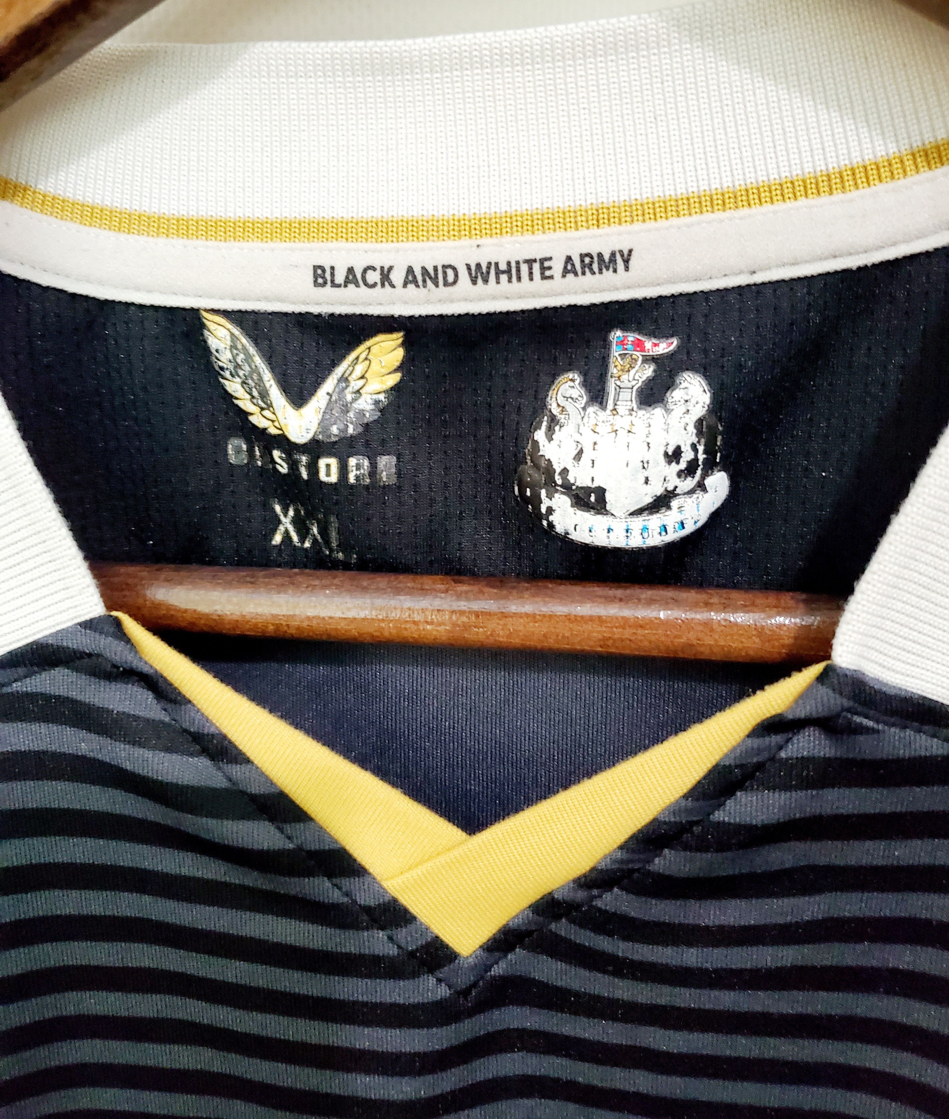Castore Newcastle United 2021/2022 Away soccer Jersey size Xl Size US XL / EU 56 / 4 - 3 Thumbnail