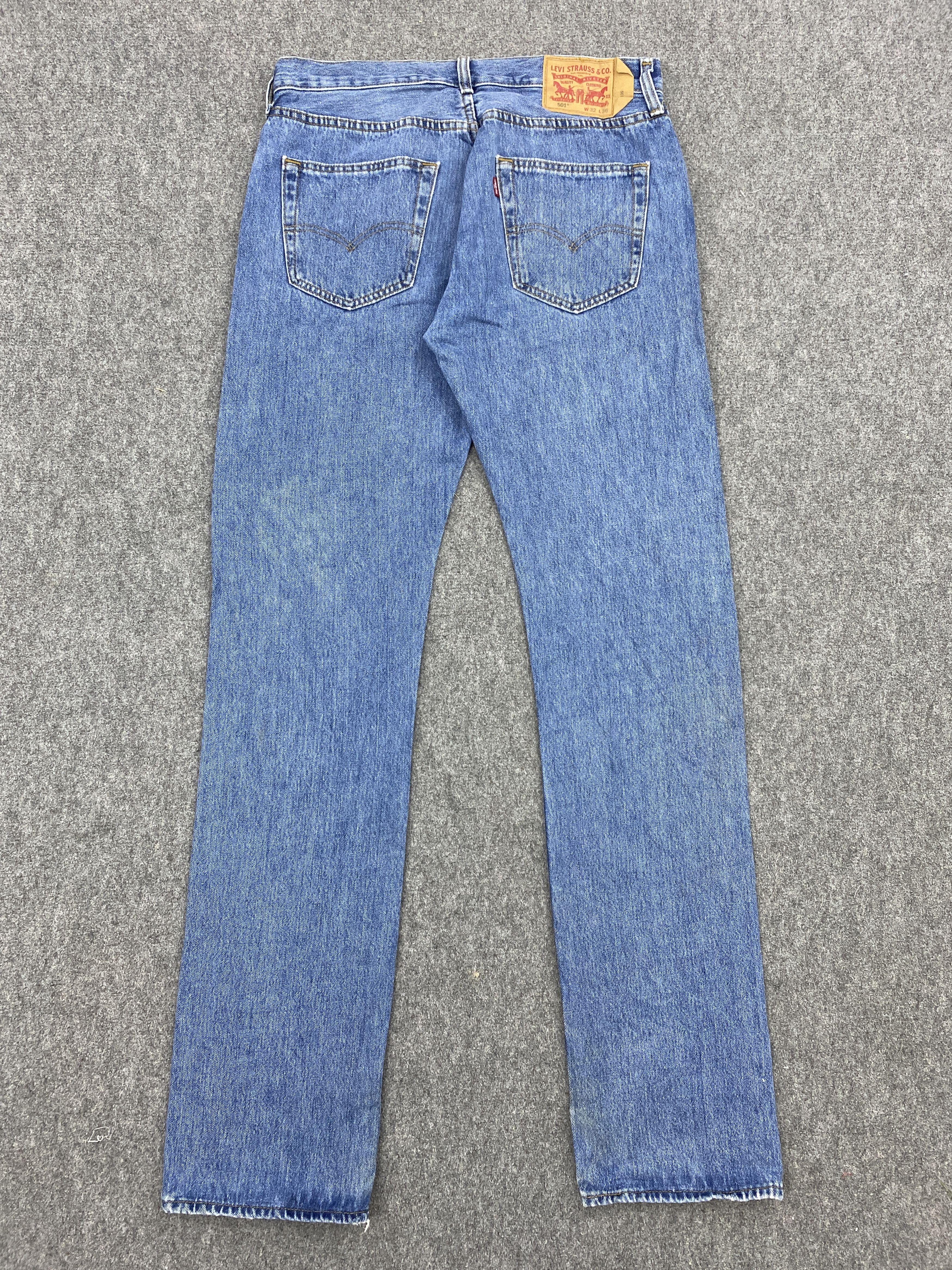 Levi's Vintage Levis 501 Blue Denim Jeans DP2660 Size US 31 - 3 Thumbnail