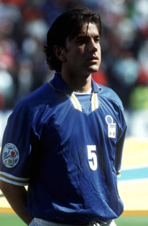 Vintage Vintage Jersey Nike Italy 96-97 #5 Alessandro Costacurta Size US XXL / EU 58 / 5 - 2 Thumbnail