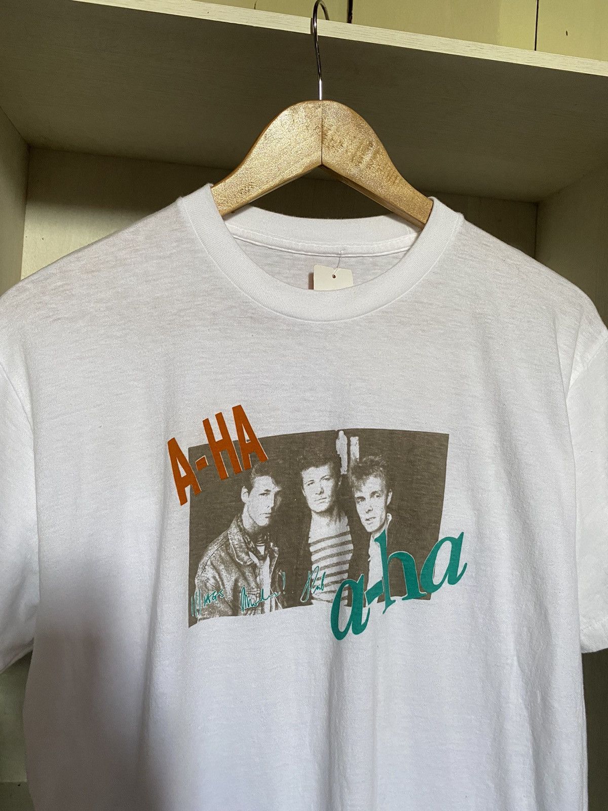 Band Tees × Vintage Vintage band tee Aha tour 1987 Size US M / EU 48-50 / 2 - 2 Thumbnail