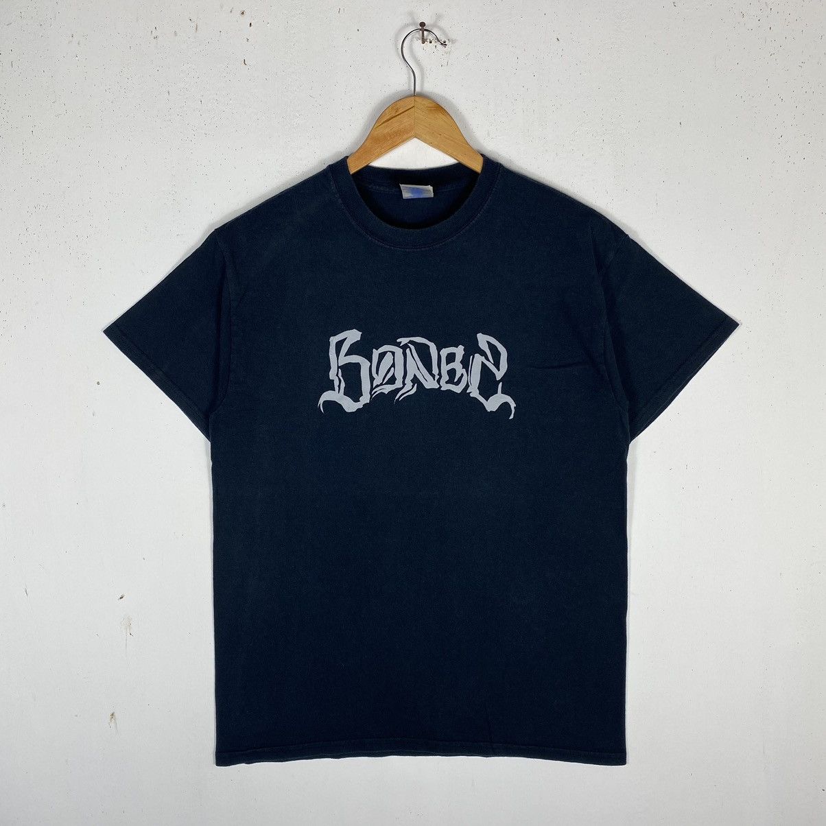 Band Tees VINTAGE BONES DEATH METAL BAND TEE Size US M / EU 48-50 / 2 - 2 Thumbnail