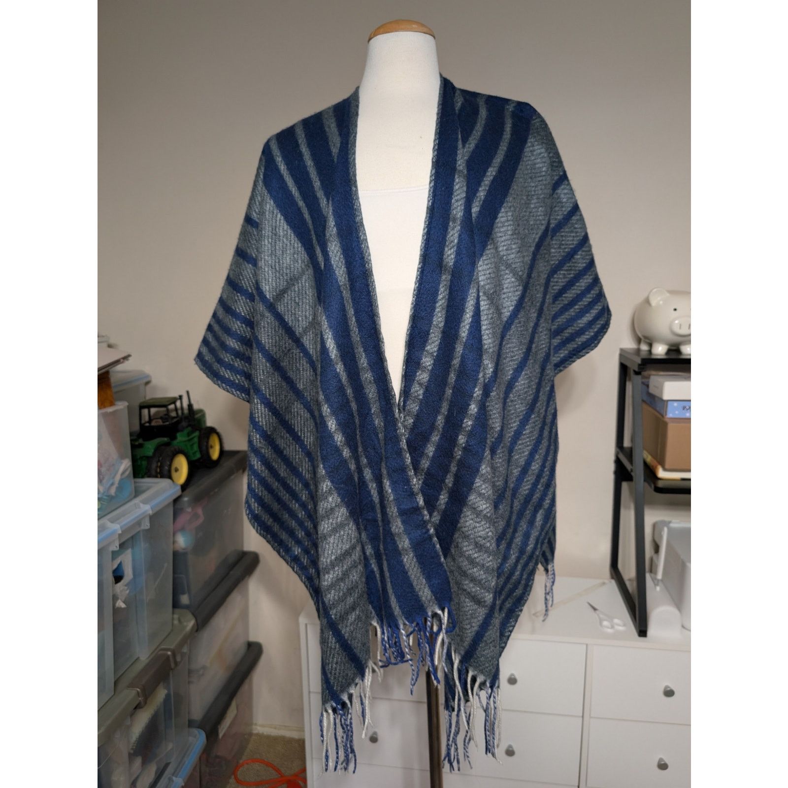 Other Woolrich Cozy Plaid Blanket Wrap Shoal One Size Cozy Soft Size ONE SIZE - 1 Thumbnail