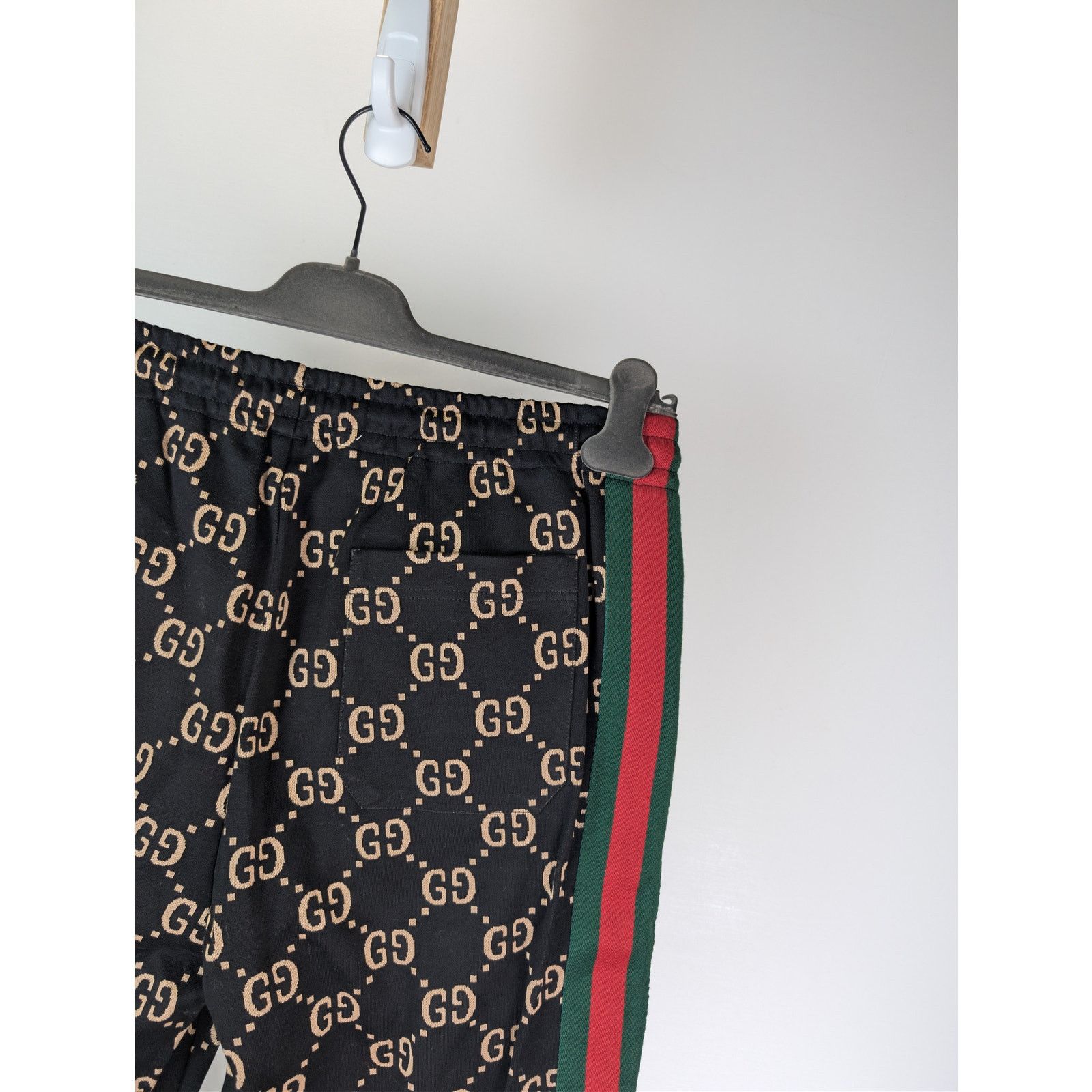 Gucci o1rshd1 Q:2 / Double G Jersey Jogging Pant in Black/Camel Size US 36 / EU 52 - 11 Thumbnail