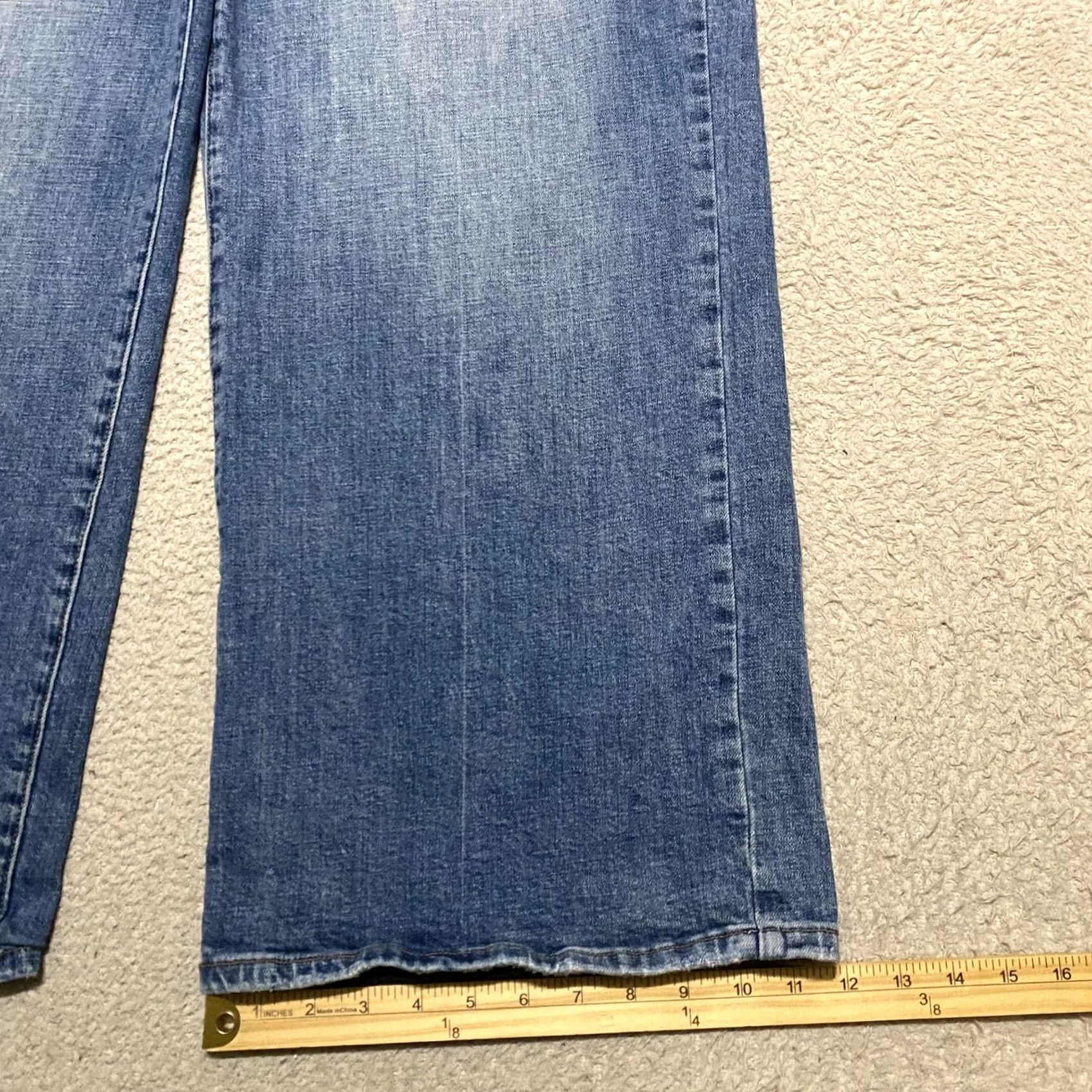 Madison Oliver Logan Madison Wide Leg Jeans sz 33 Blue Denim Medium Wash Weomens Size 27" / US 4 / IT 40 - 6 Thumbnail
