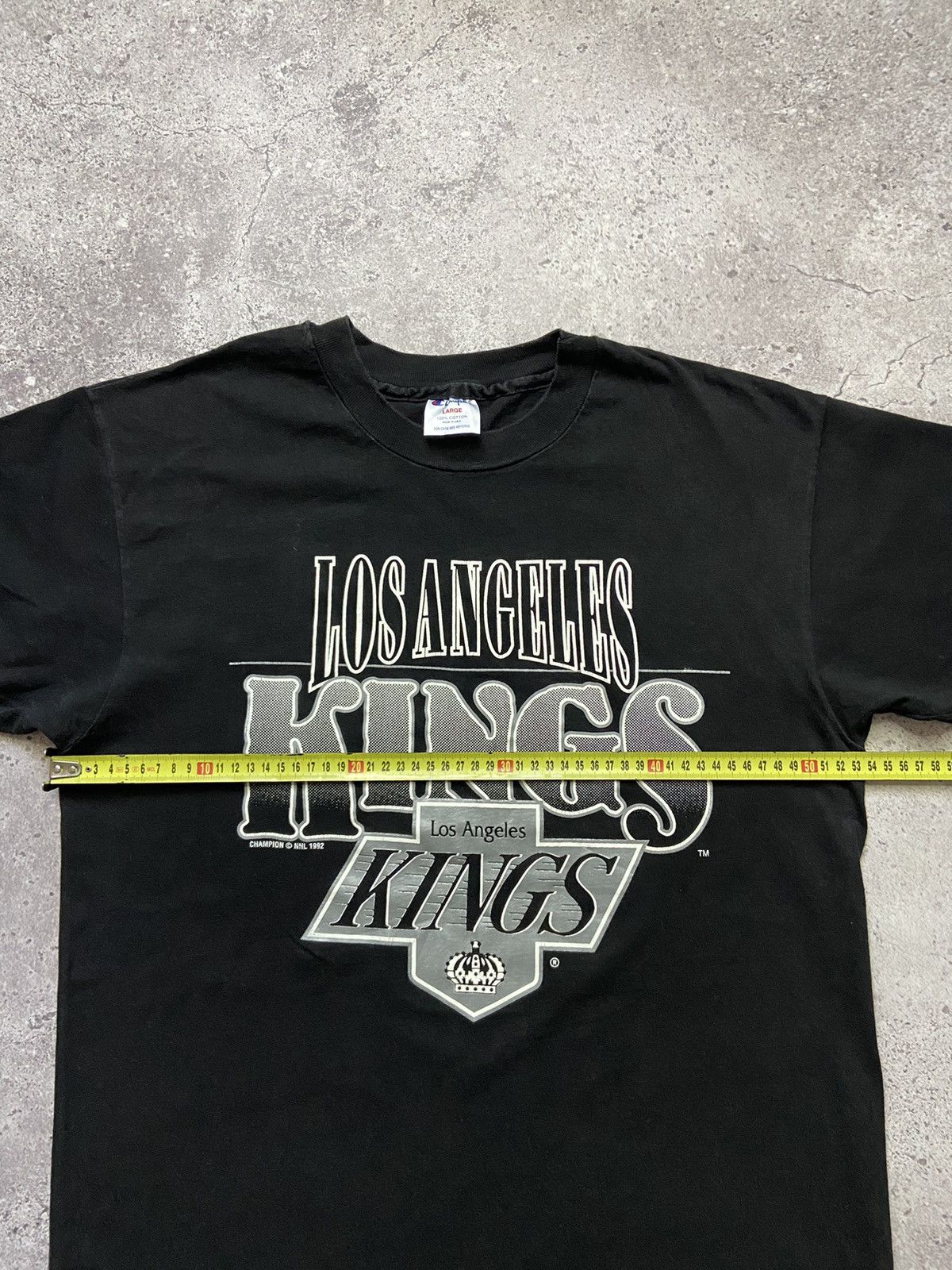 NHL Vintage Champion 1992 Los Angeles Kings NHL Hockey Black Tee Size US L / EU 52-54 / 3 - 6 Thumbnail