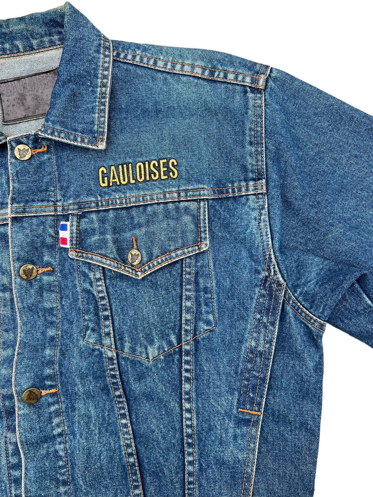 Vintage Vintage 90s Gauloises France Fade Muddy Denim Trucker Jacket Size US M / EU 48-50 / 2 - 8 Thumbnail