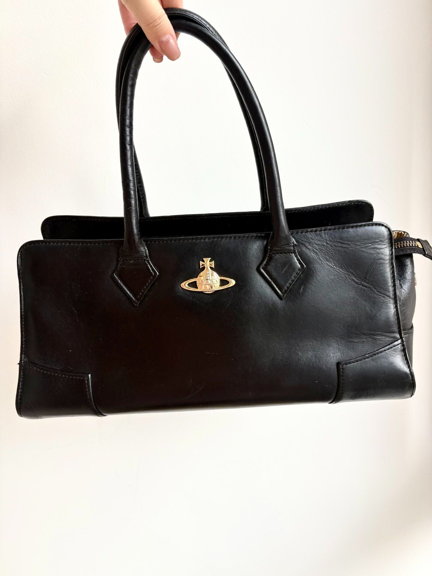 Vivienne Westwood Vivienne Westwood Black Saturn Bag Size ONE SIZE - 1 Thumbnail