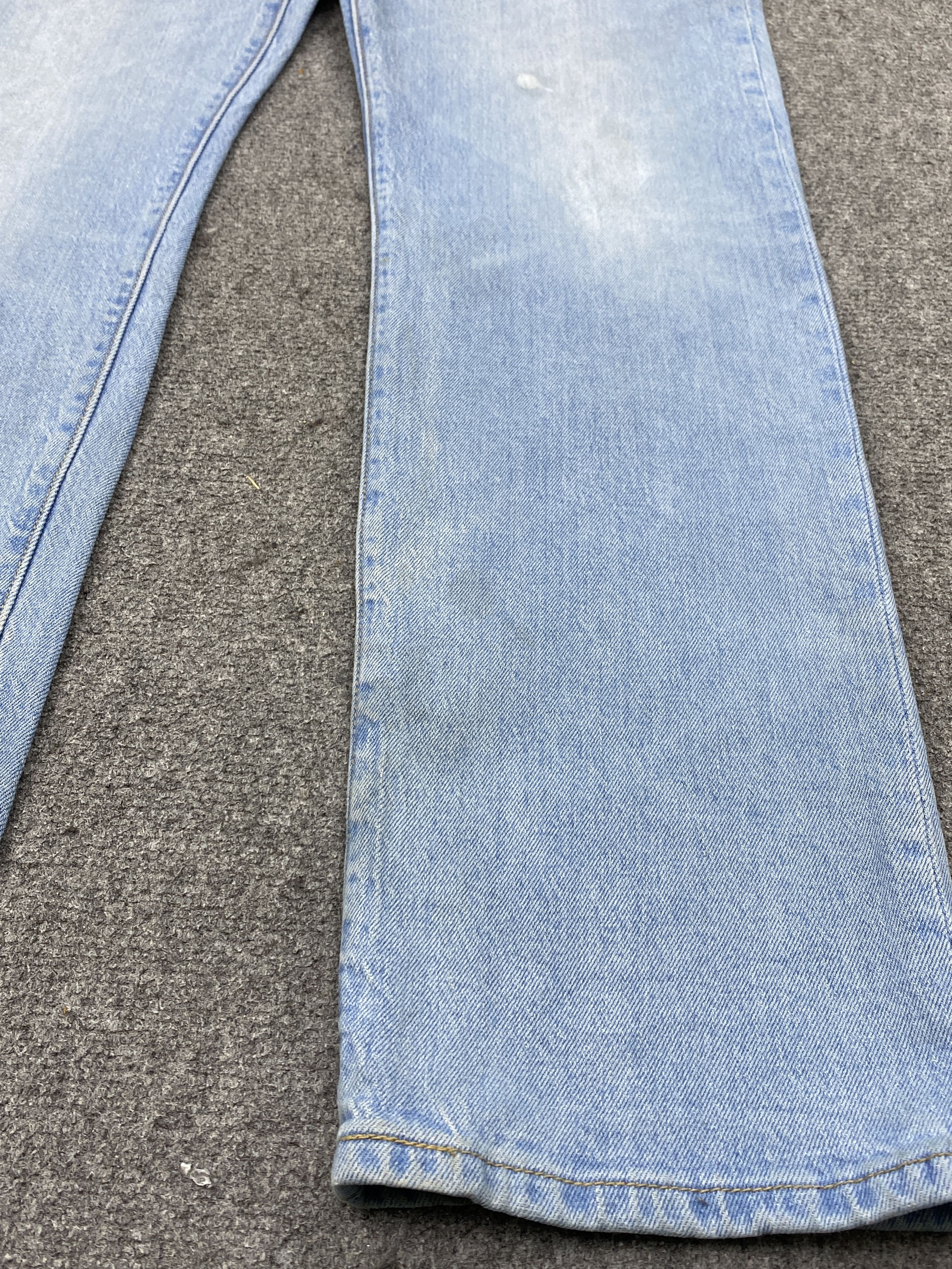 Levi's Vintage Levis 501 Light Wash Blue Jeans DP2755 Size US 32 / EU 48 - 14 Thumbnail