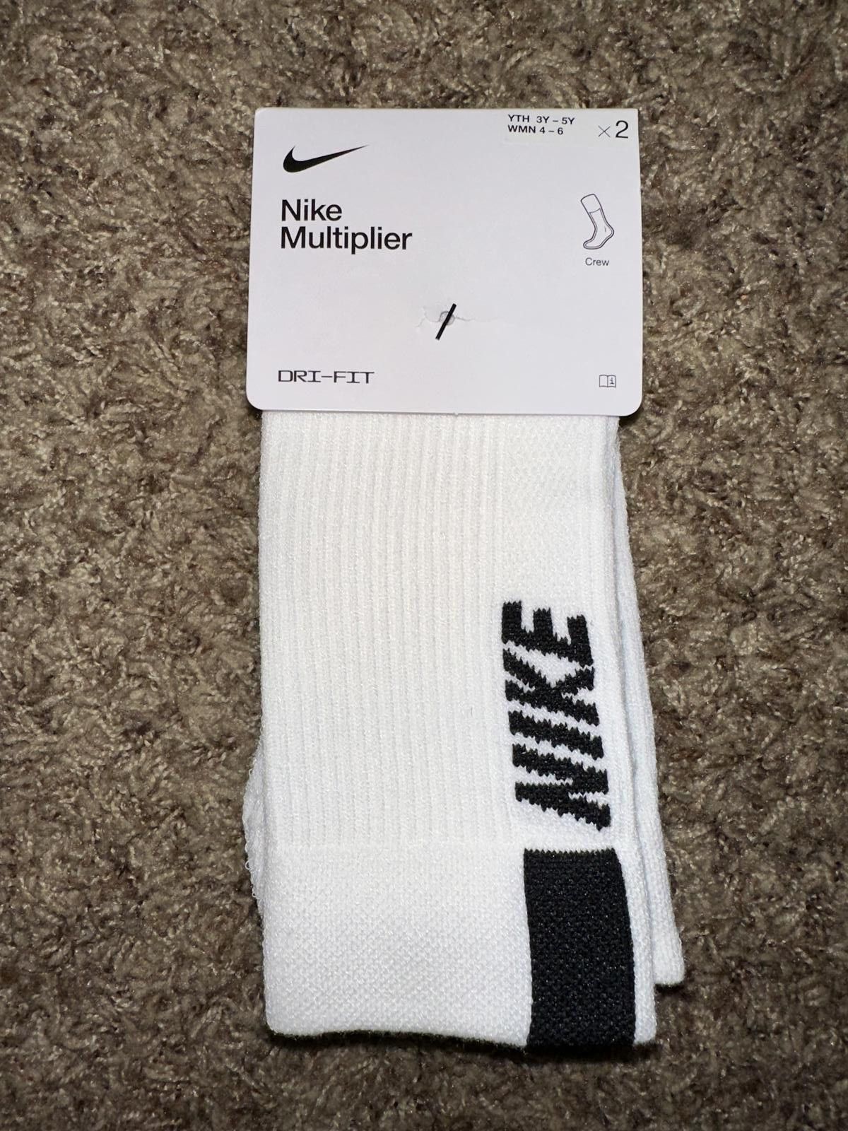 Nike Nike Multiplier Dri-Fit Tennis Running White Crew Socks Size ONE SIZE - 1 Thumbnail