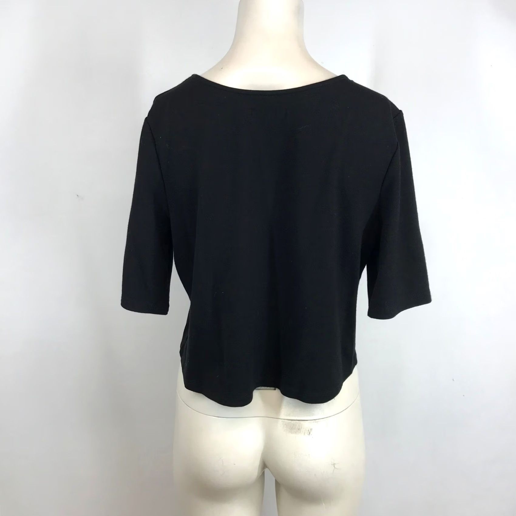 Vintage Ripley Rader Black Ponte Knit Cropped Top Elbow Sleeve Made in LA Womens 1X Cropped Sleeve T-Shirt Office Wear Size XL / US 12-14 / IT 48-50 - 5 Thumbnail