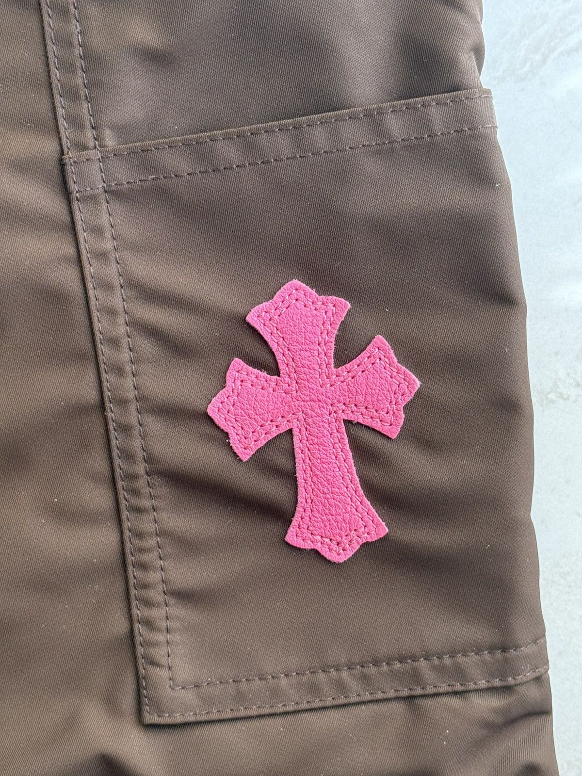 Chrome Hearts Chrome Hearts Pink Cross Patch Leather/Nylon Carpenter 🚫READ Size US 36 / EU 52 - 10 Thumbnail
