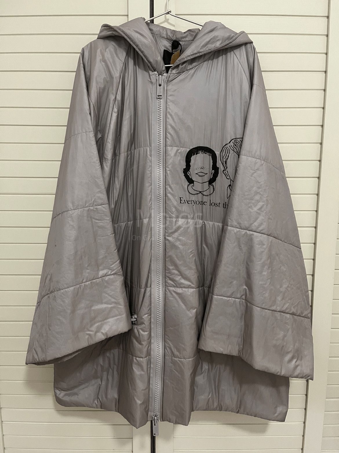 Undercover Sz 2 Undercover Oversized Every one lost their map Coat-250 Size US M / EU 48-50 / 2 - 1 Thumbnail