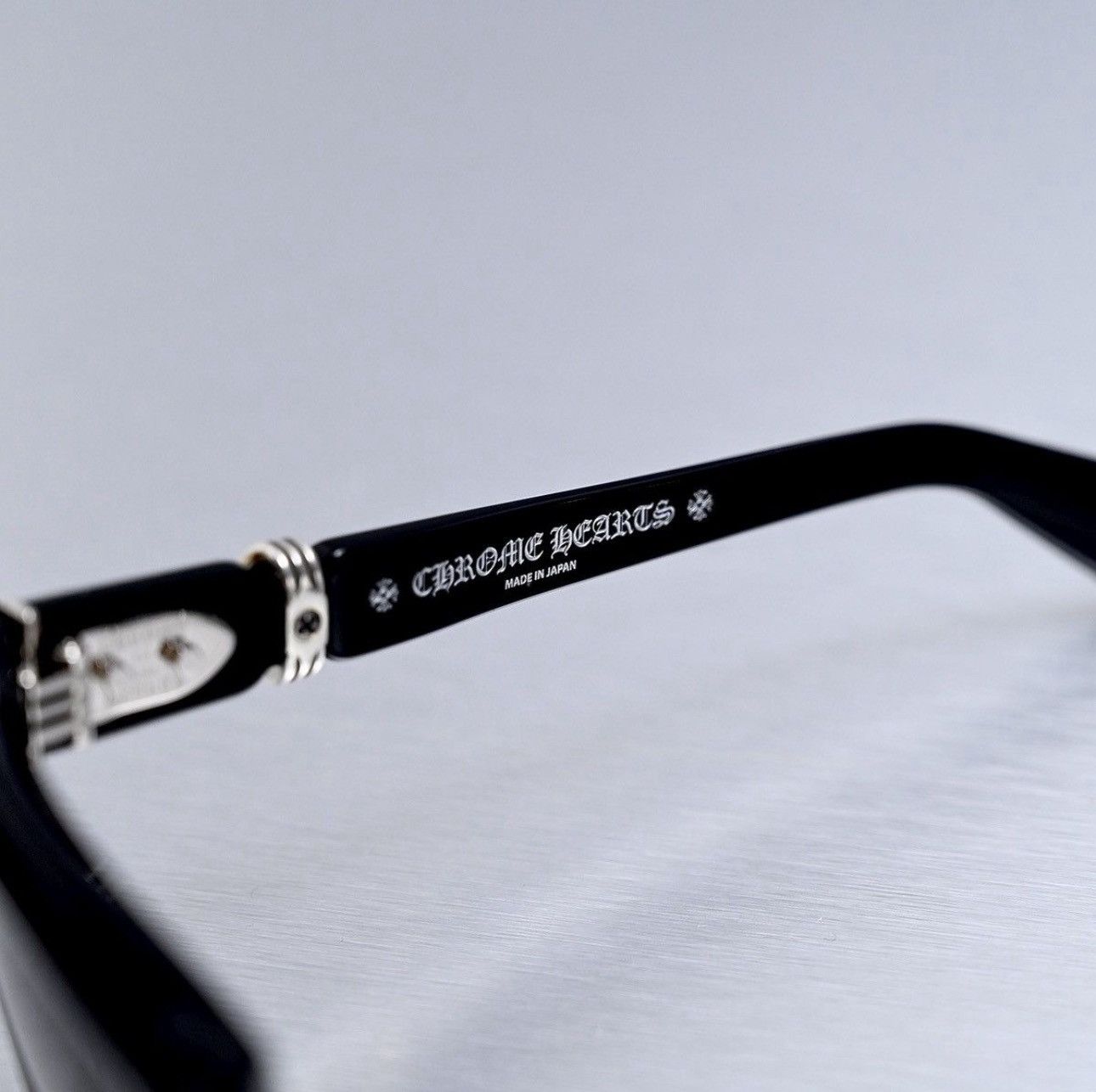 Chrome Hearts CHROME HEARTS CLITERALLY BLACK/SHINY SILVER SUNGLASSES Size ONE SIZE - 4 Thumbnail