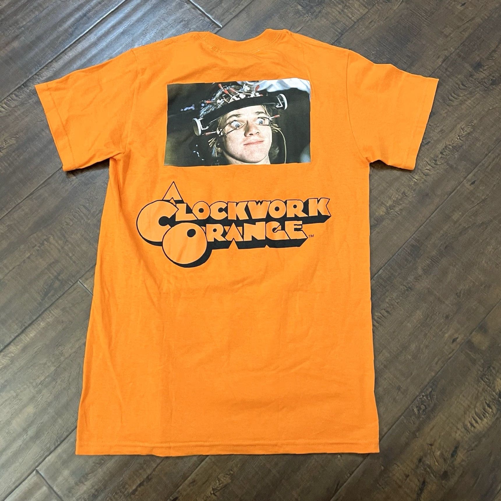 The Hundreds The Hundreds A Clockwork Orange T-Shirt Mens S Orange Graphic Print Crew Neck 70s Classic Funny RARE Size US S / EU 44-46 / 1 - 3 Thumbnail