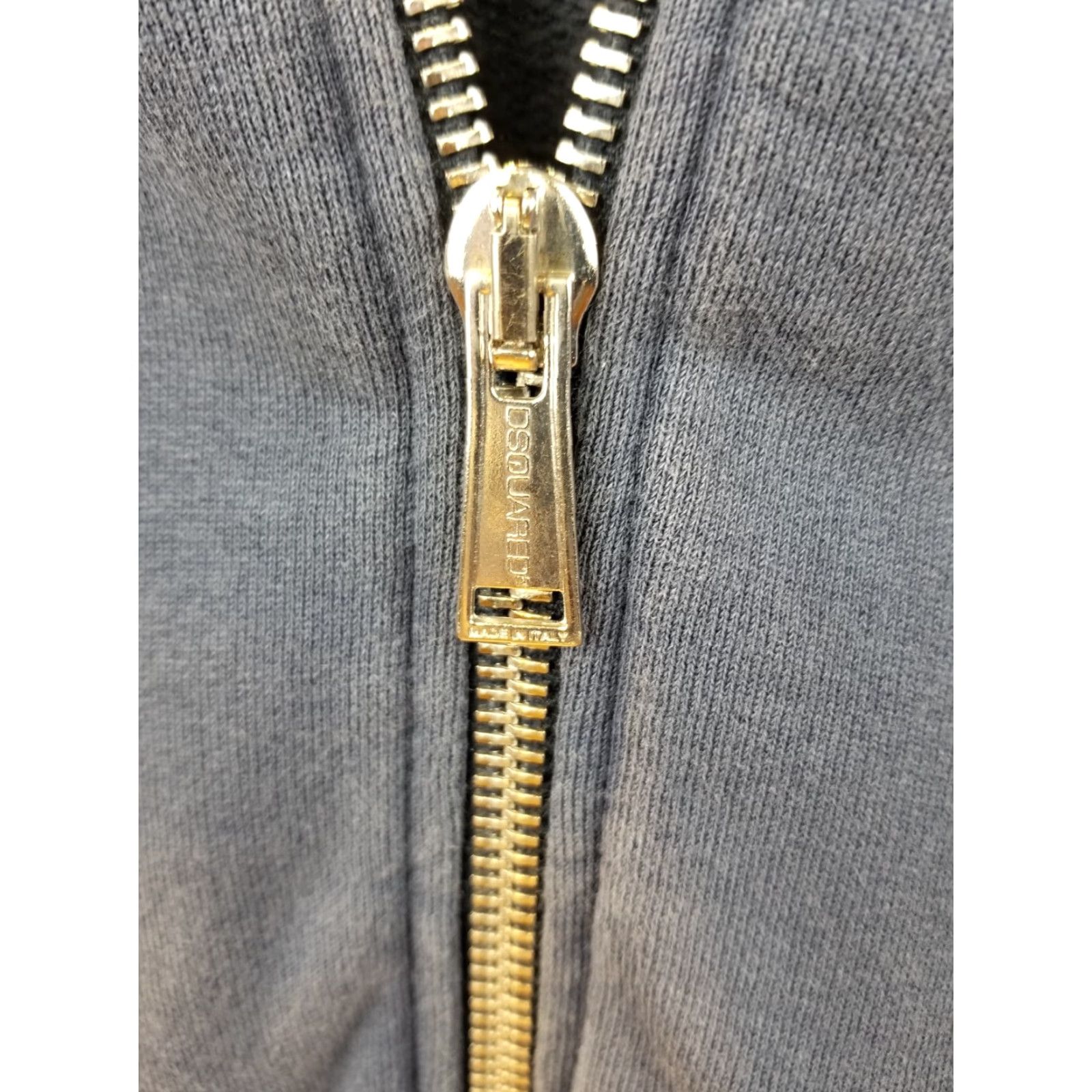 Dsquared2 DSQUARED2 Full Zip Up Navy Sweatshirt SZ Small Made in Italy Mens Sweatshirt 27 In Top to Bottom 32 Neck to Cuff 21 Cross Chest 27 In 1960s Y2K Style? Size US S / EU 44-46 / 1 - 3 Thumbnail